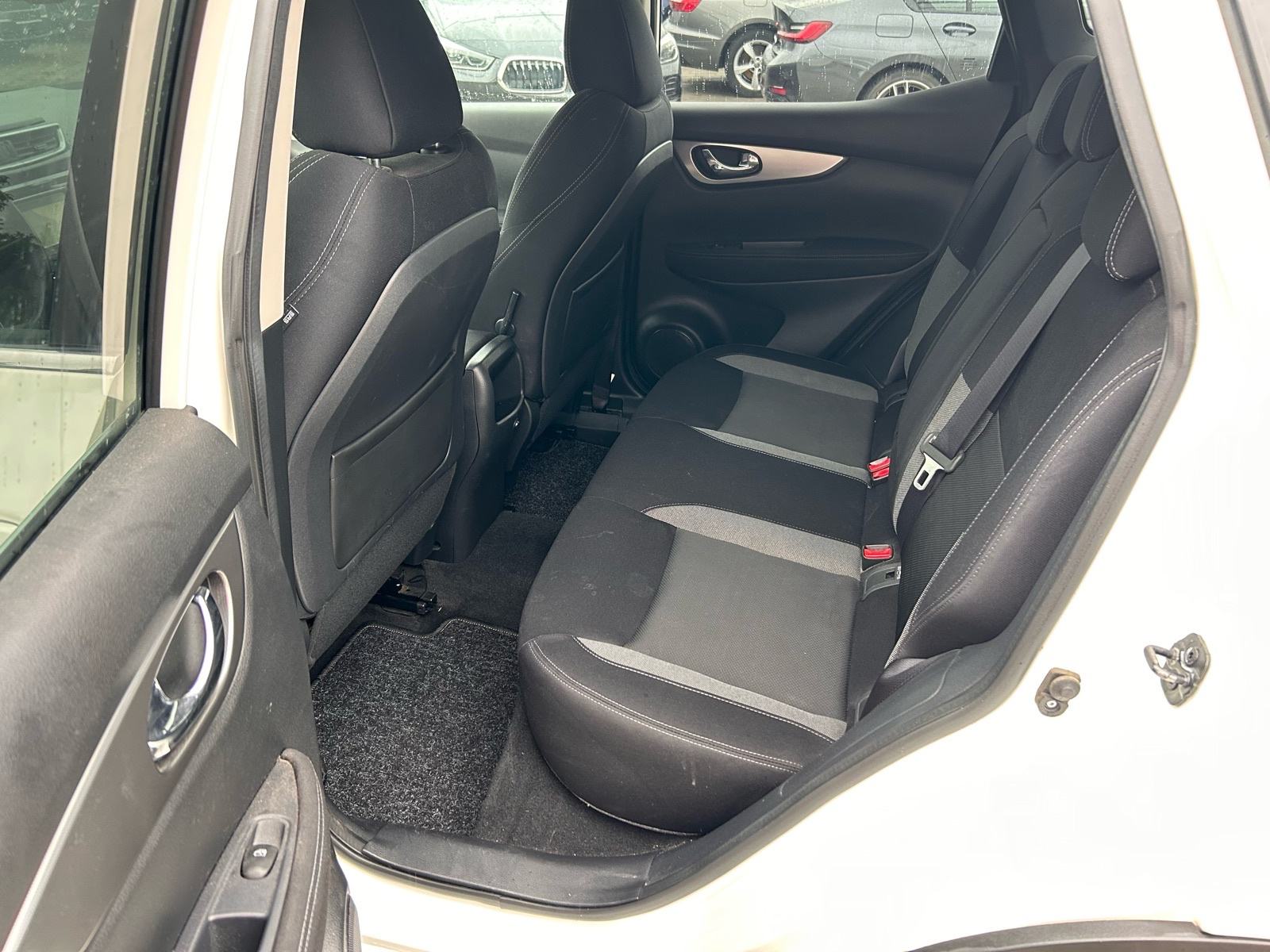 Nissan Qashqai 1,6 dCi 2017.,reg:3.3.2027.,NAVI, SERVISNA, KAMERA, ALU, fotografija 12