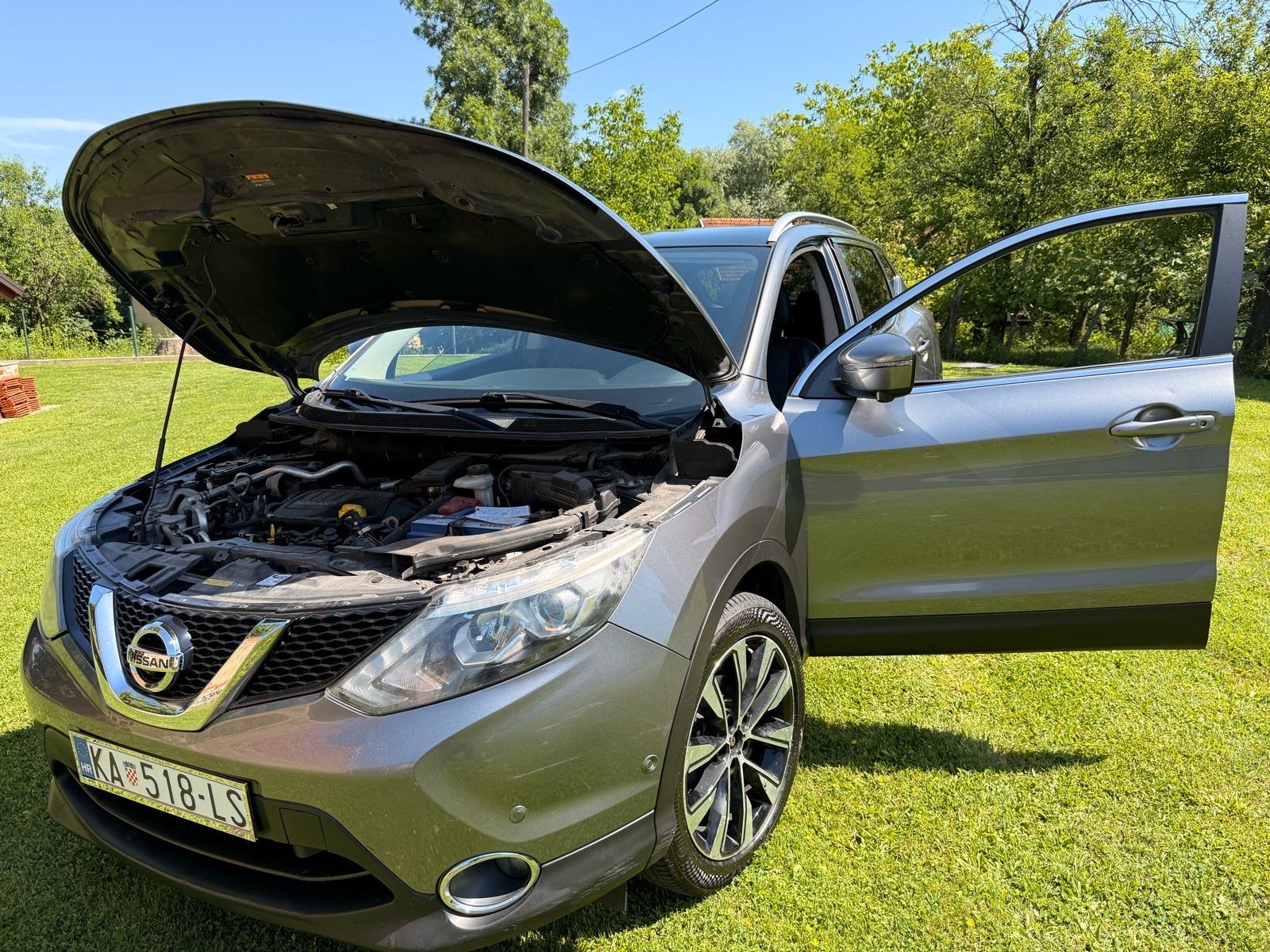 Nissan Qashqai 1,6 dCi 360° 4x4 Tekkna +, pogled izvana - slika 3