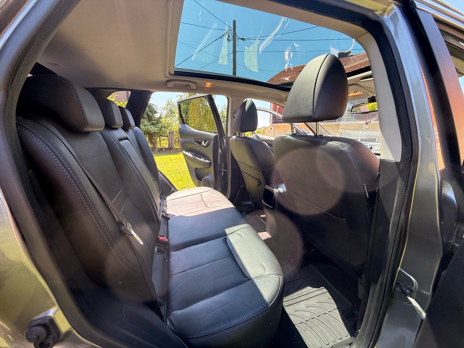 Nissan Qashqai 1,6 dCi 360° 4x4 Tekkna +, pogled izvana - slika 4