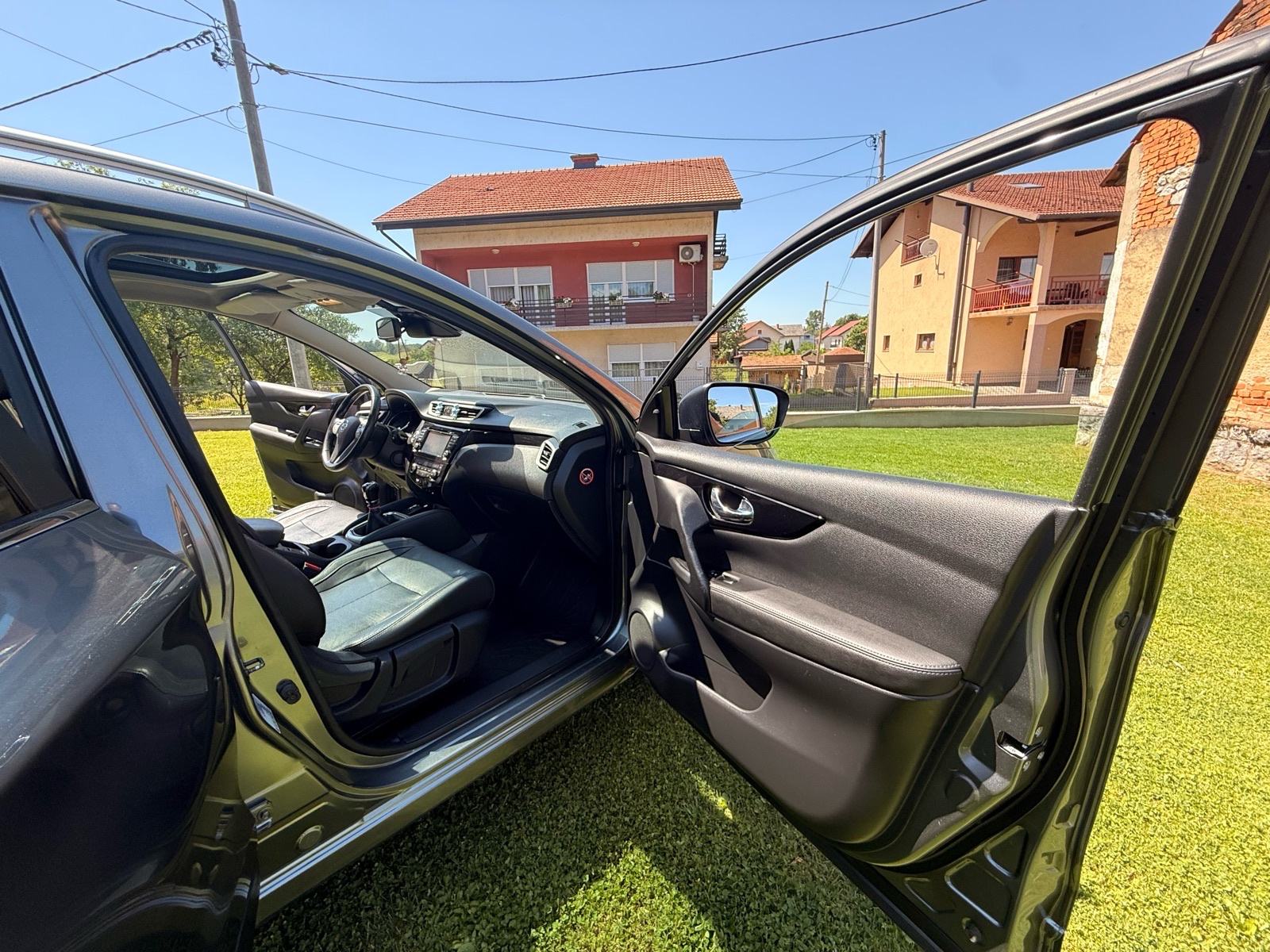 Nissan Qashqai 1,6 dCi 360° 4x4 Tekkna +, fotografija 16