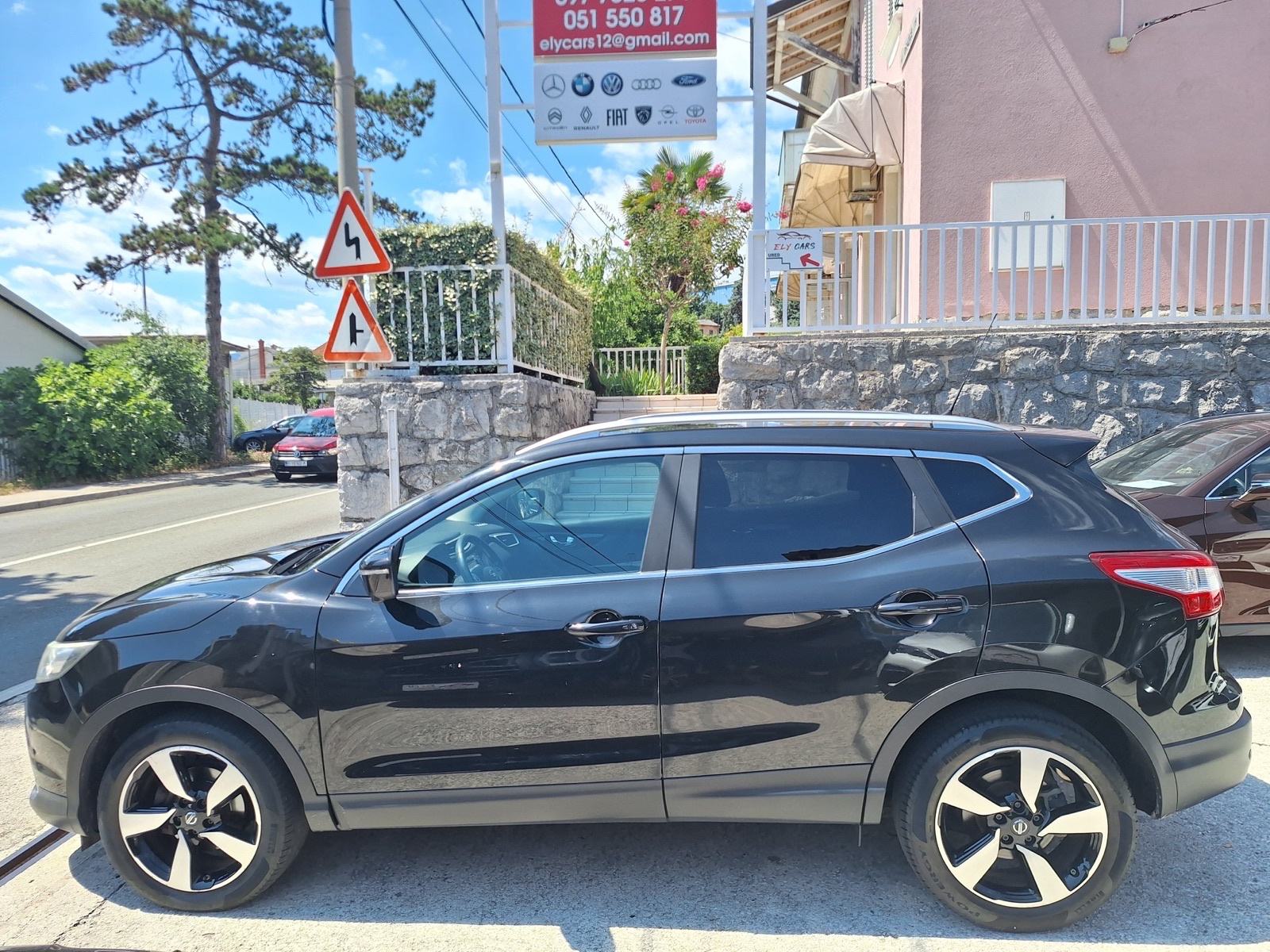 Nissan Qashqai 1,6 dCi 130Ks P.KAMER 360° automatik PANORAMA/95.000Km, fotografija 6