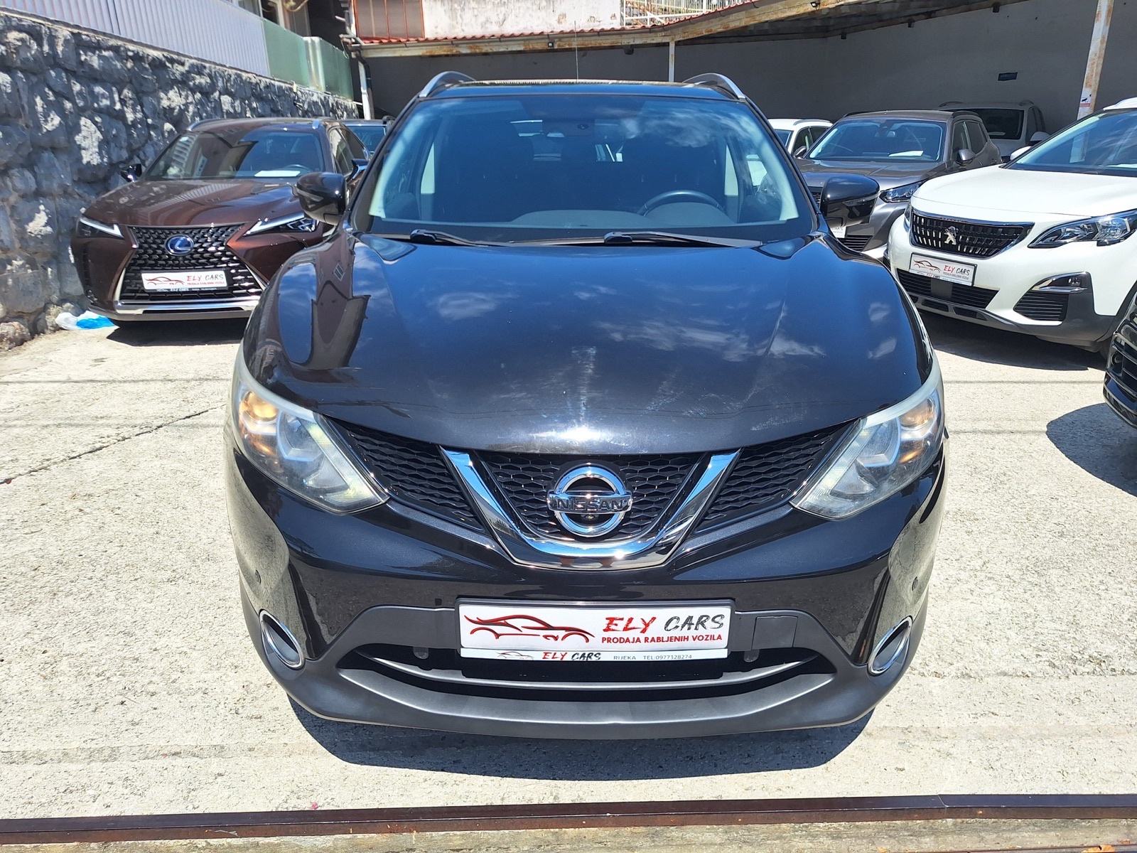 Nissan Qashqai 1,6 dCi 130Ks P.KAMER 360° automatik PANORAMA/95.000Km, fotografija 9