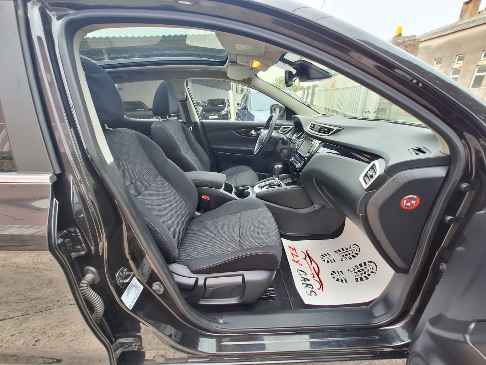 Nissan Qashqai 1,6 dCi 130Ks P.KAMER 360° automatik PANORAMA/95.000Km, fotografija 16