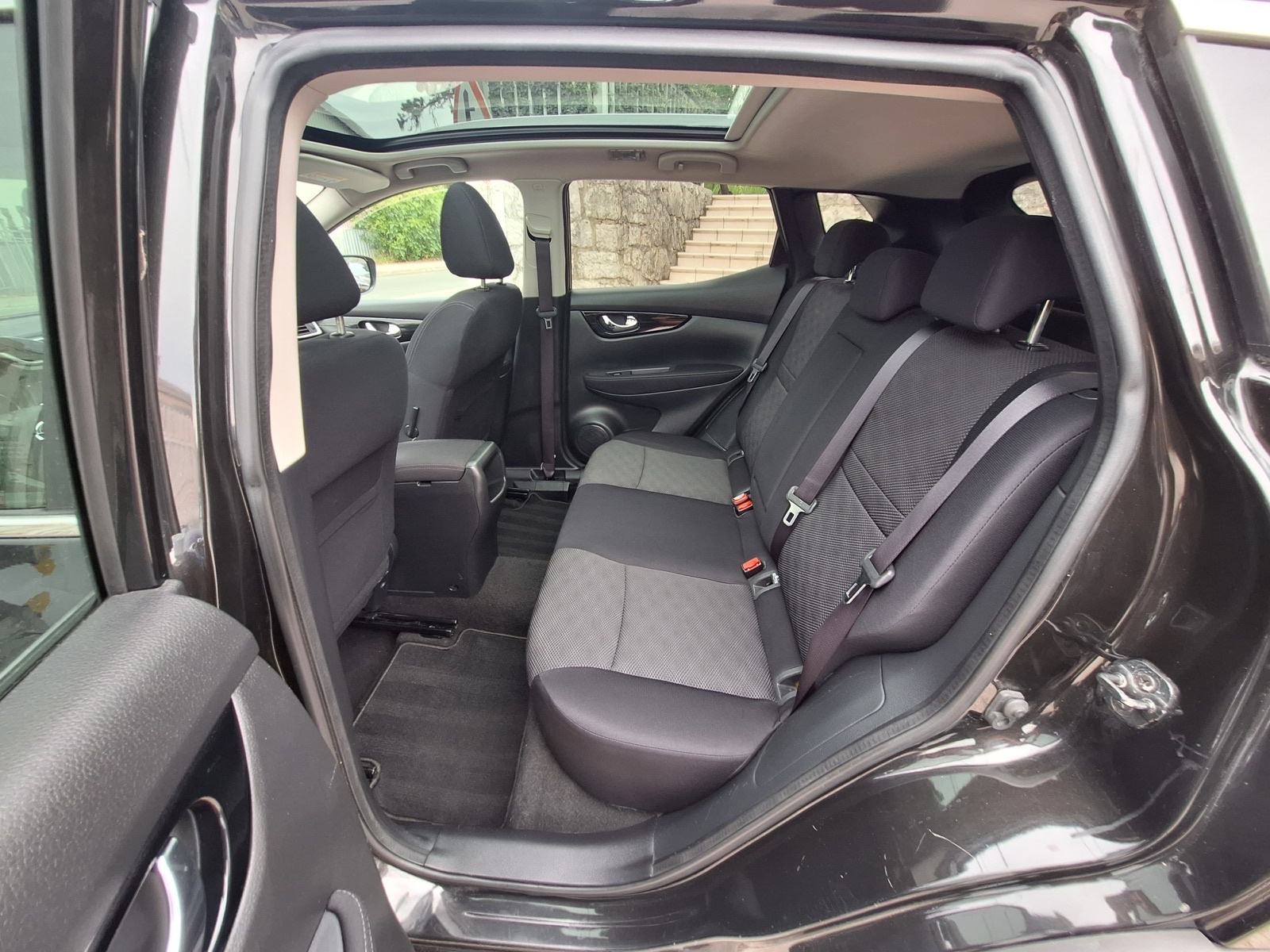 Nissan Qashqai 1,6 dCi 130Ks P.KAMER 360° automatik PANORAMA/95.000Km, fotografija 18