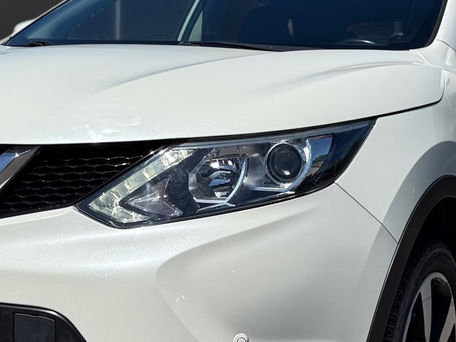 Nissan Qashqai 1,6 dCi 360° automatik, fotografija 2