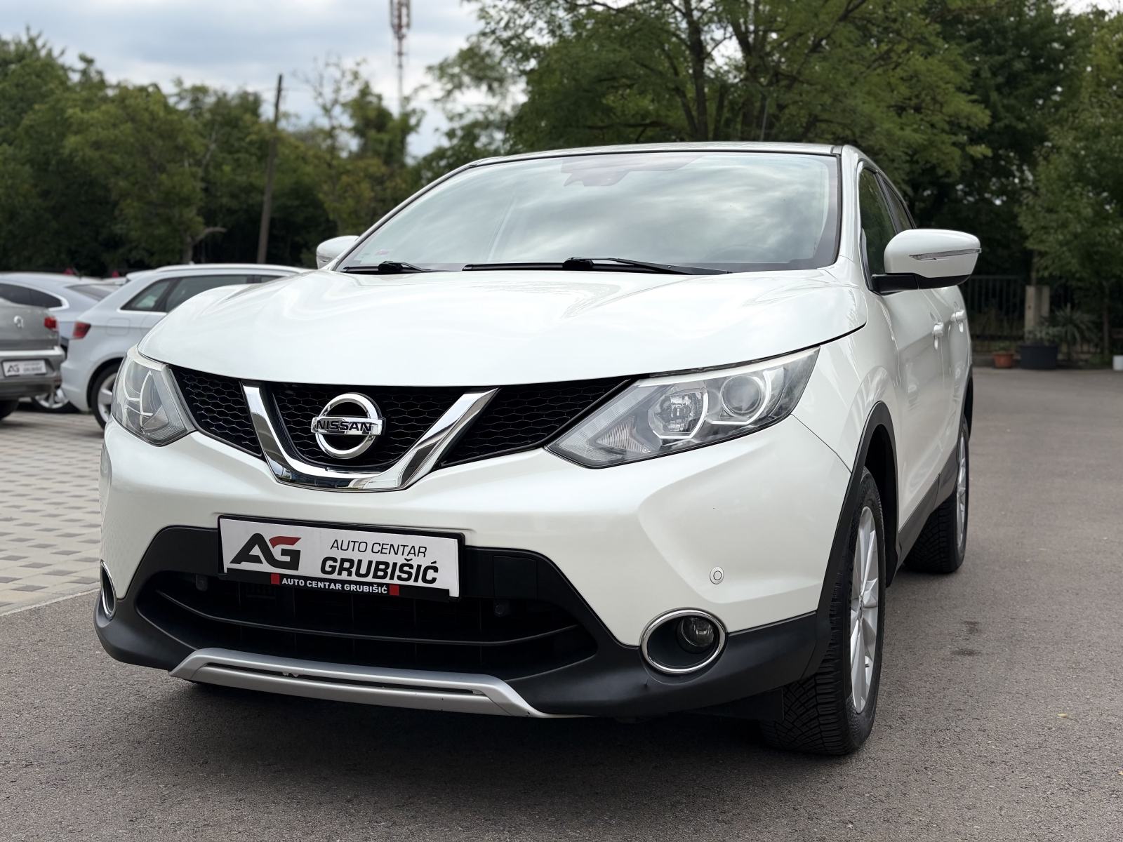 Nissan Qashqai 1,6 dCi *Servisna* *Nove gume* *Jamstvo*, fotografija 6