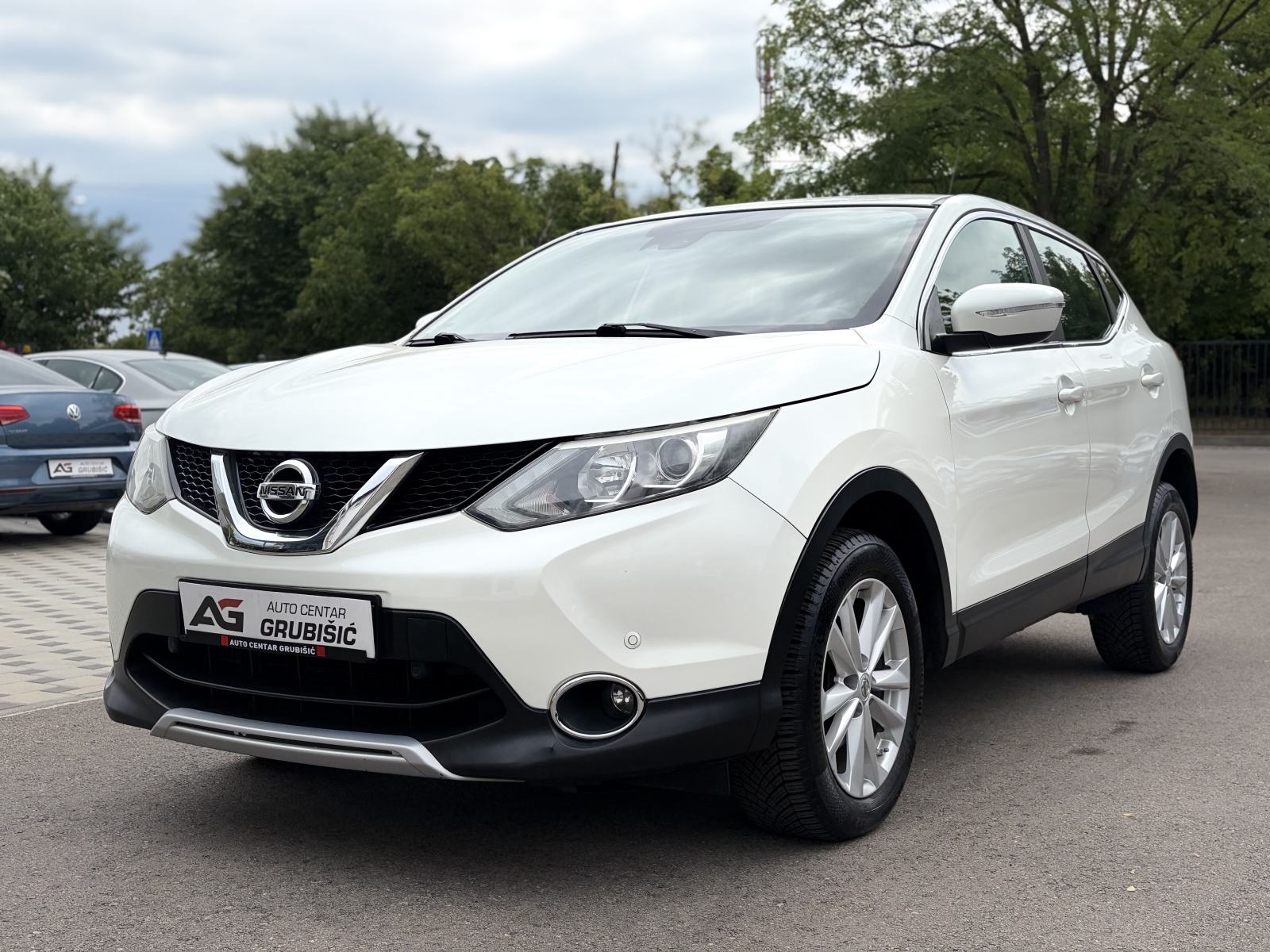 Nissan Qashqai 1,6 dCi *Servisna* *Nove gume* *Jamstvo*, fotografija 3