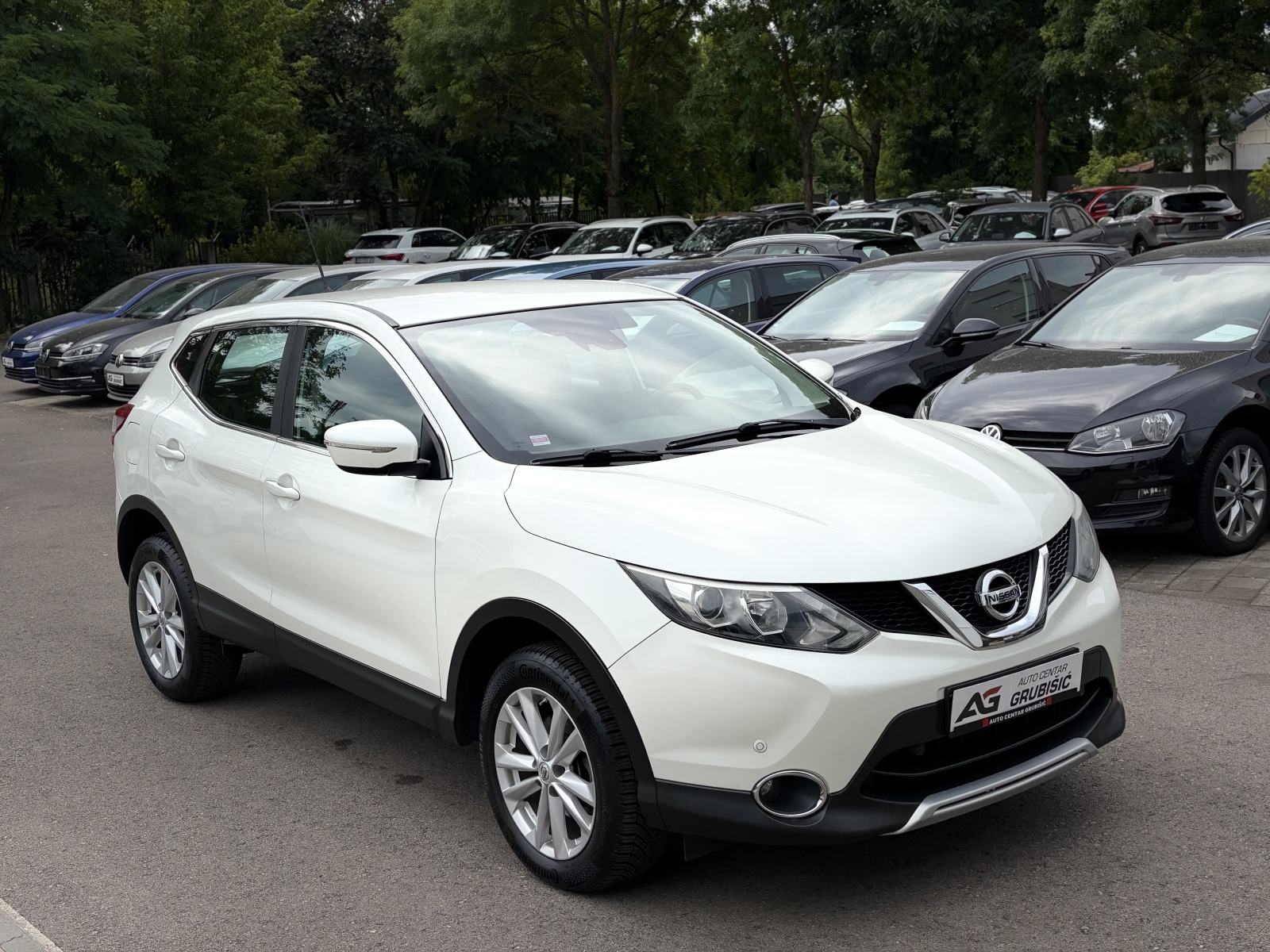 Nissan Qashqai 1,6 dCi *Servisna* *Nove gume* *Jamstvo*, fotografija 4