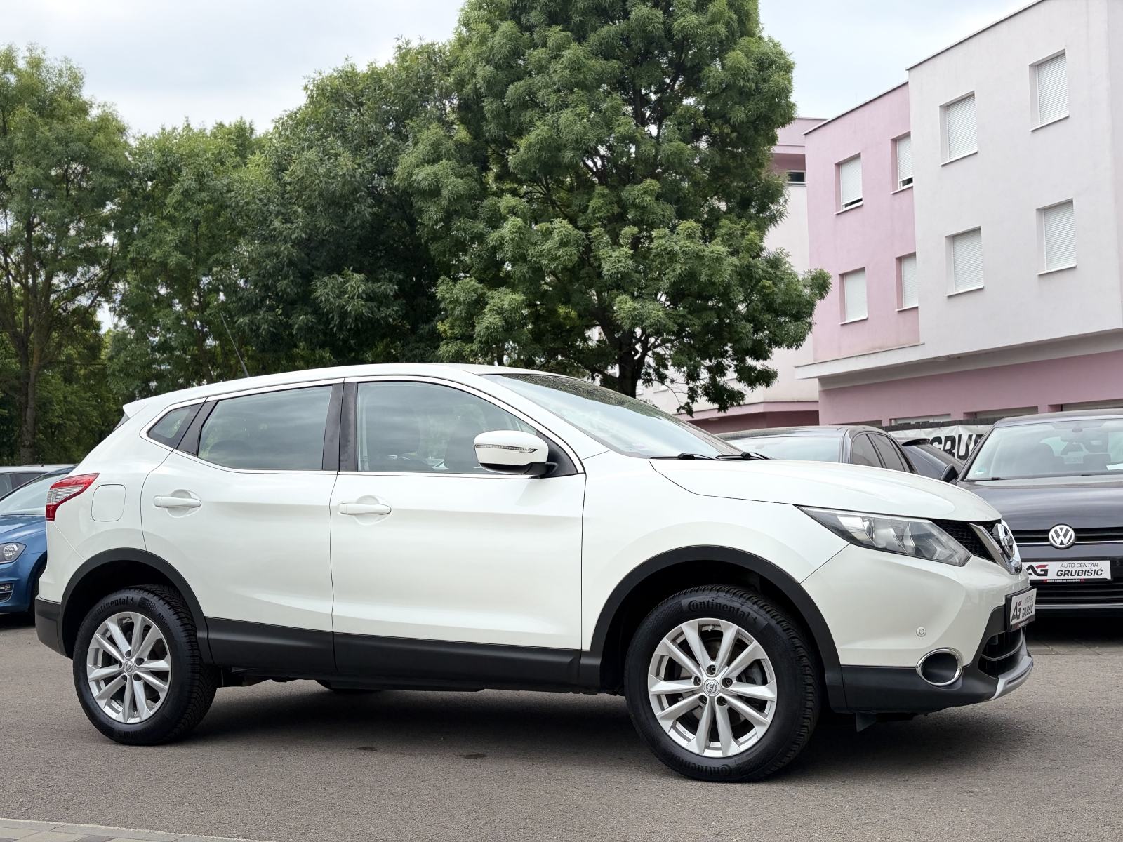 Nissan Qashqai 1,6 dCi *Servisna* *Nove gume* *Jamstvo*, fotografija 8