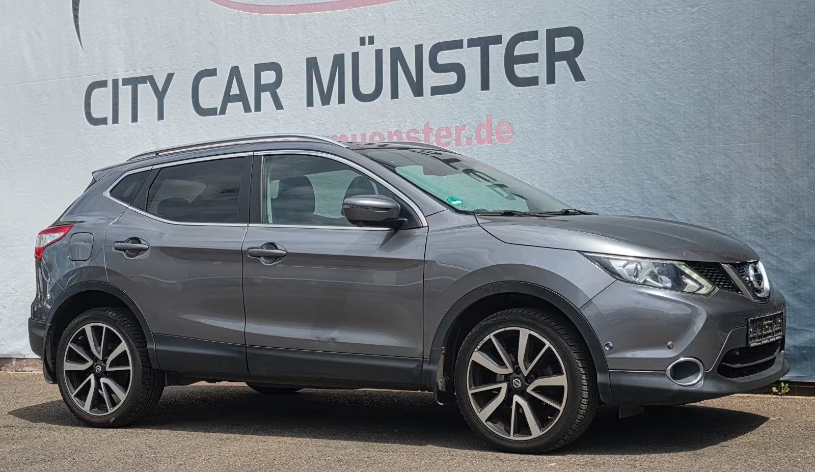 Nissan Qashqai 1,6 dCi 4WD LED navo koža gr.sj. PDCx2 kam360 pano amb., fotografija 4