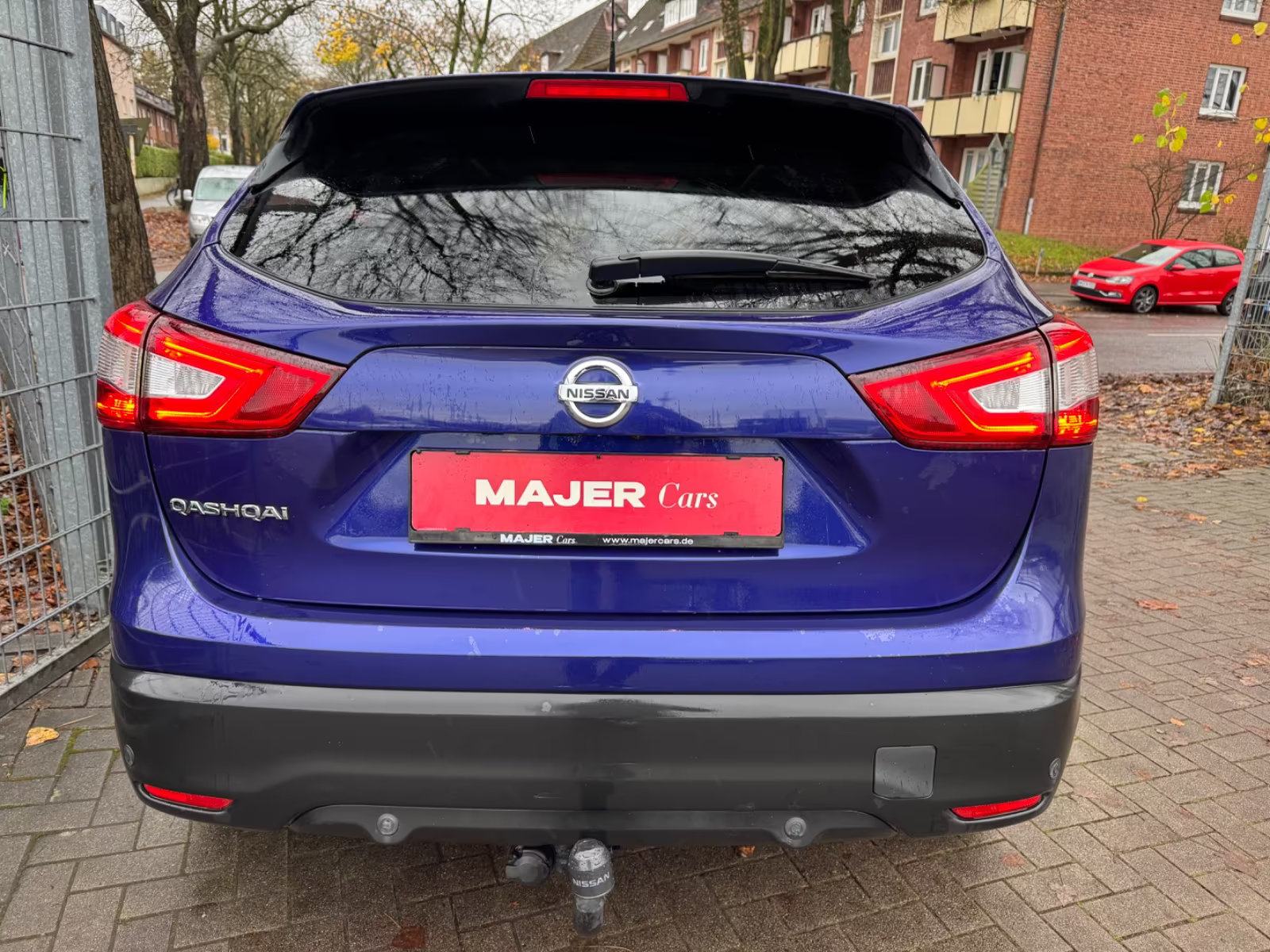 Nissan Qashqai 1,6 dCi 4WD N-connecta navi gr.sj. PDCx2 kam360 ambil., fotografija 7