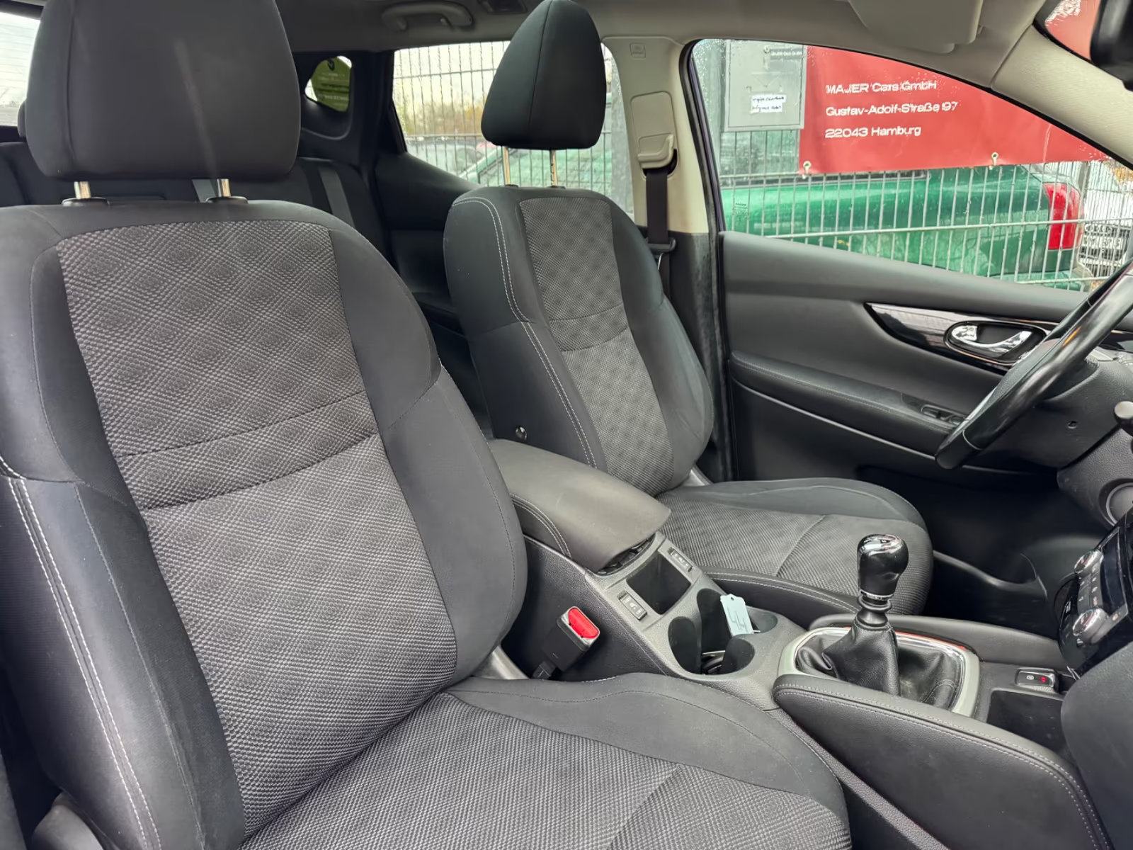 Nissan Qashqai 1,6 dCi 4WD N-connecta navi gr.sj. PDCx2 kam360 ambil., fotografija 12