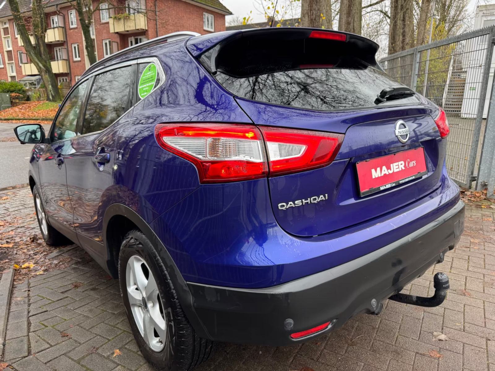 Nissan Qashqai 1,6 dCi 4WD N-connecta navi gr.sj. PDCx2 kam360 ambil., fotografija 5