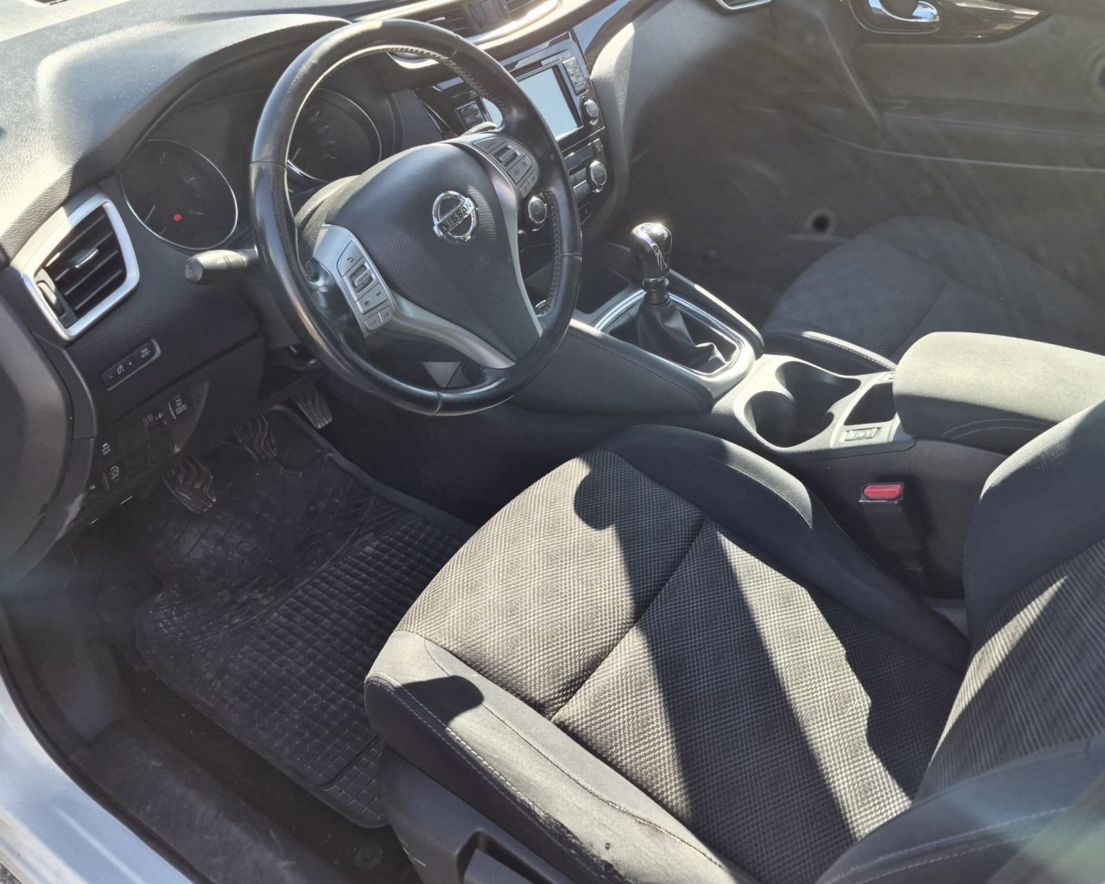 Nissan Qashqai 1,6 dCi , 4x4, fotografija 12