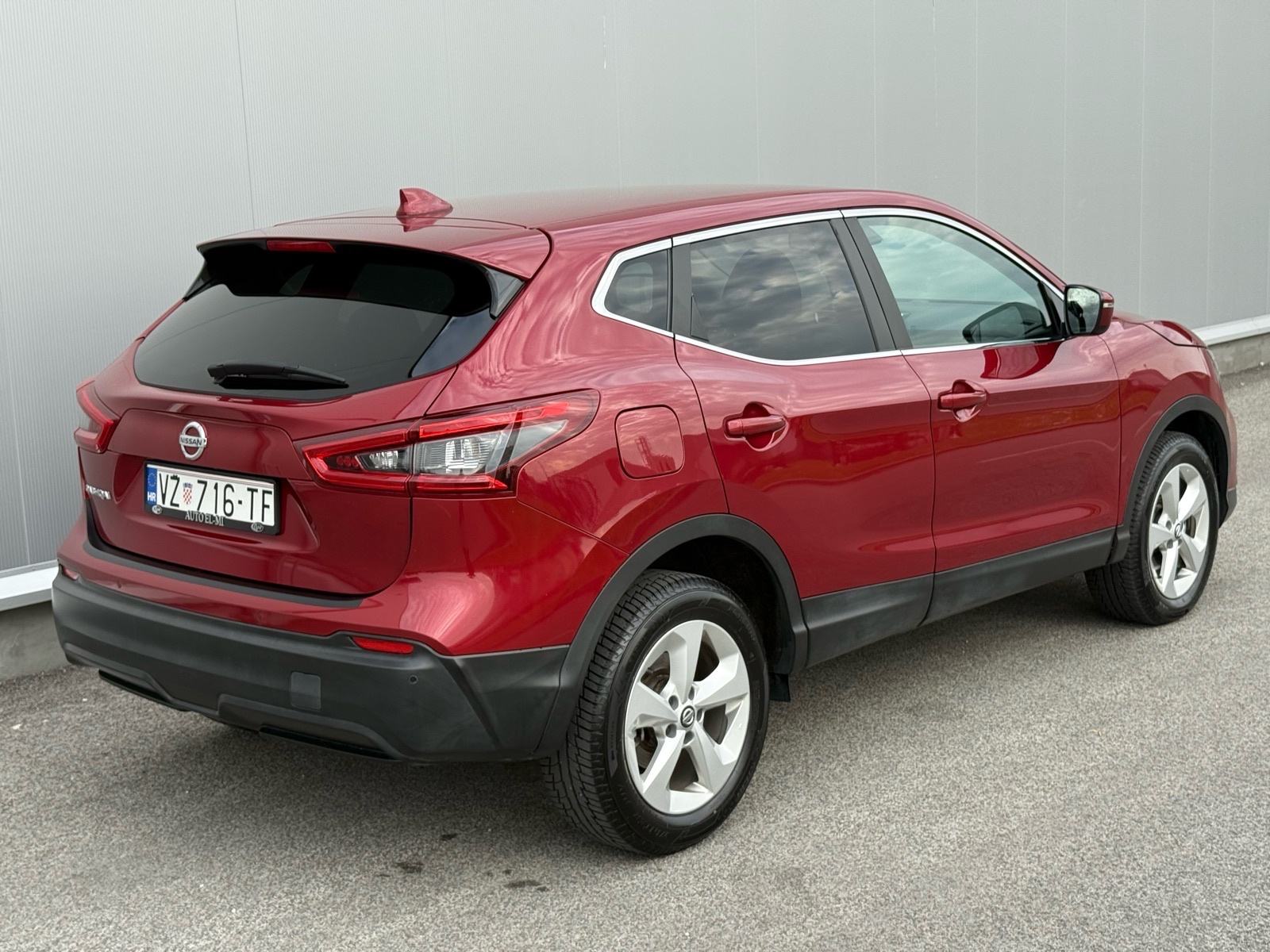 Nissan Qashqai 1.6 dCi Acenta*AUTOMATIK*KAMERA*RADAR*ALU*JAMSTVO*, fotografija 8