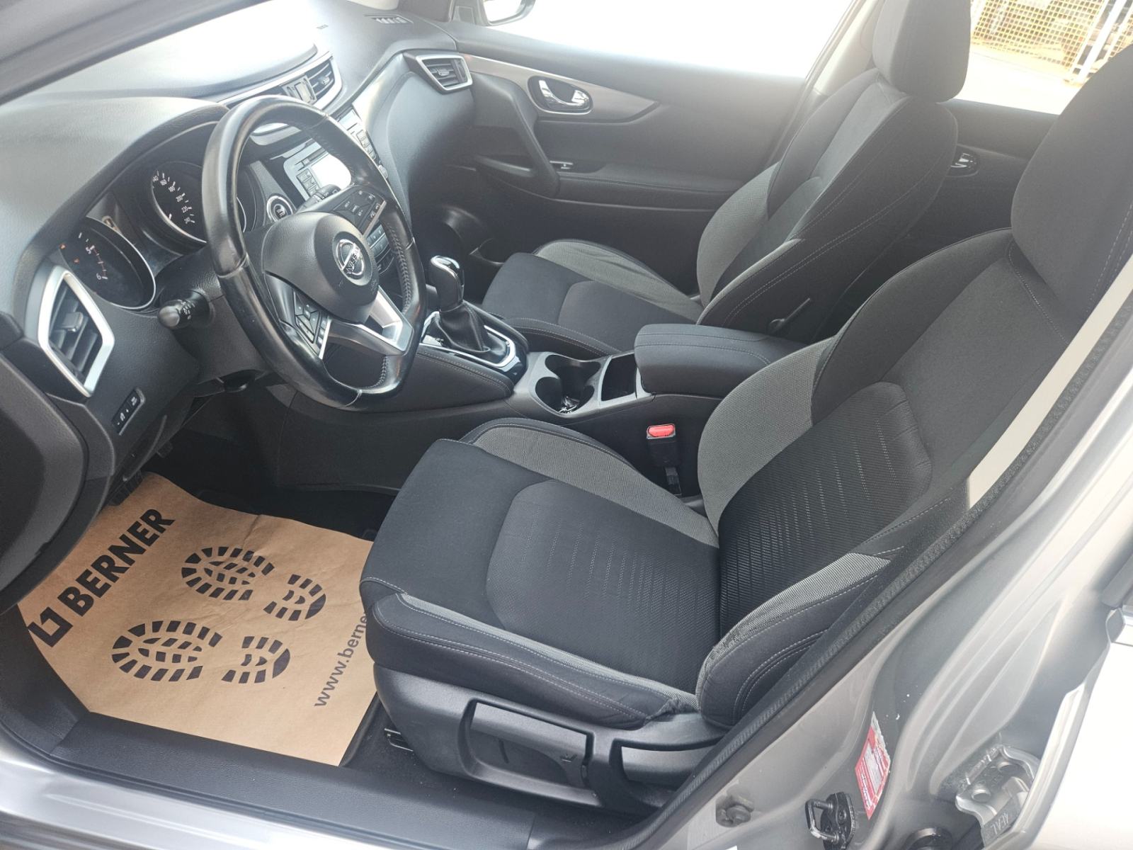 Nissan Qashqai 1,6 dCi Acenta X-Tronic,109400 km,ODLIČNO STANJE!, fotografija 7