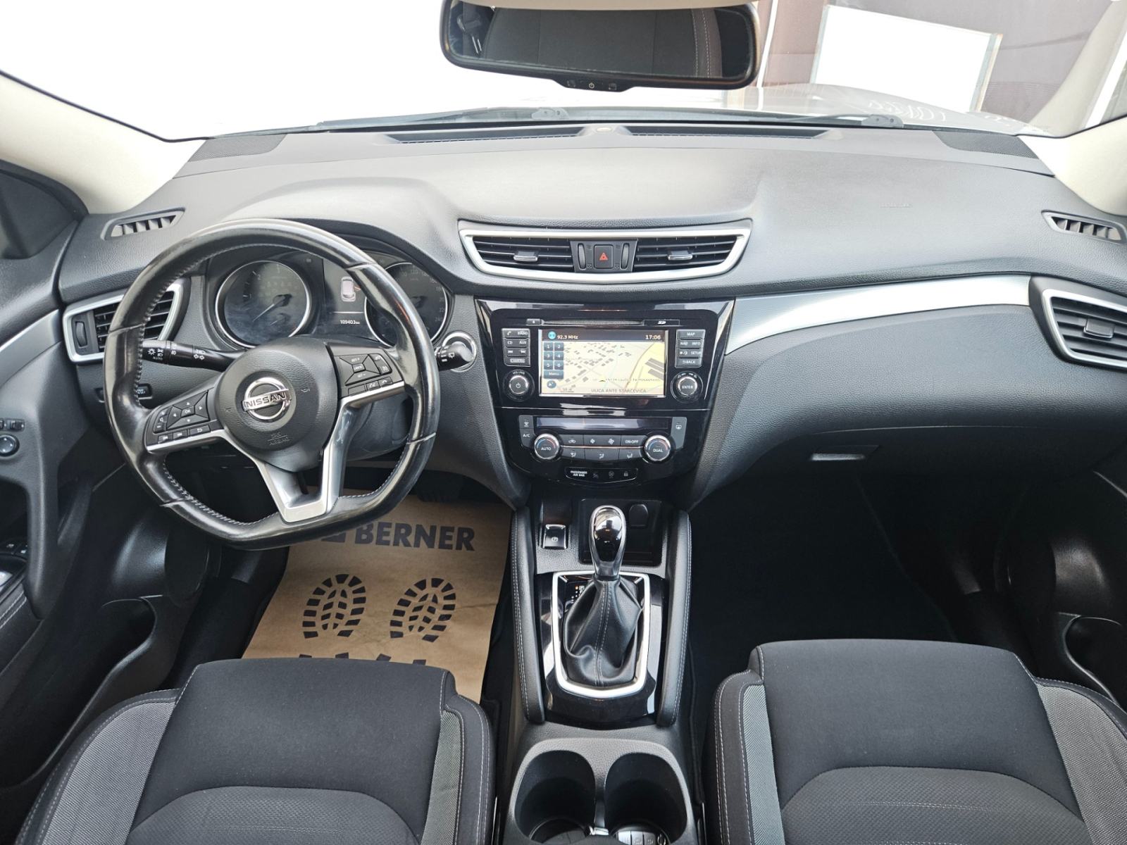 Nissan Qashqai 1,6 dCi Acenta X-Tronic,109400 km,ODLIČNO STANJE!, fotografija 9
