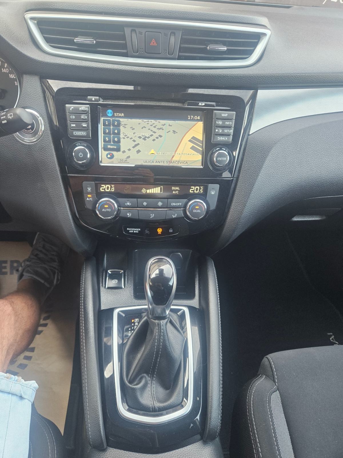 Nissan Qashqai 1,6 dCi Acenta X-Tronic,109400 km,ODLIČNO STANJE!, fotografija 12