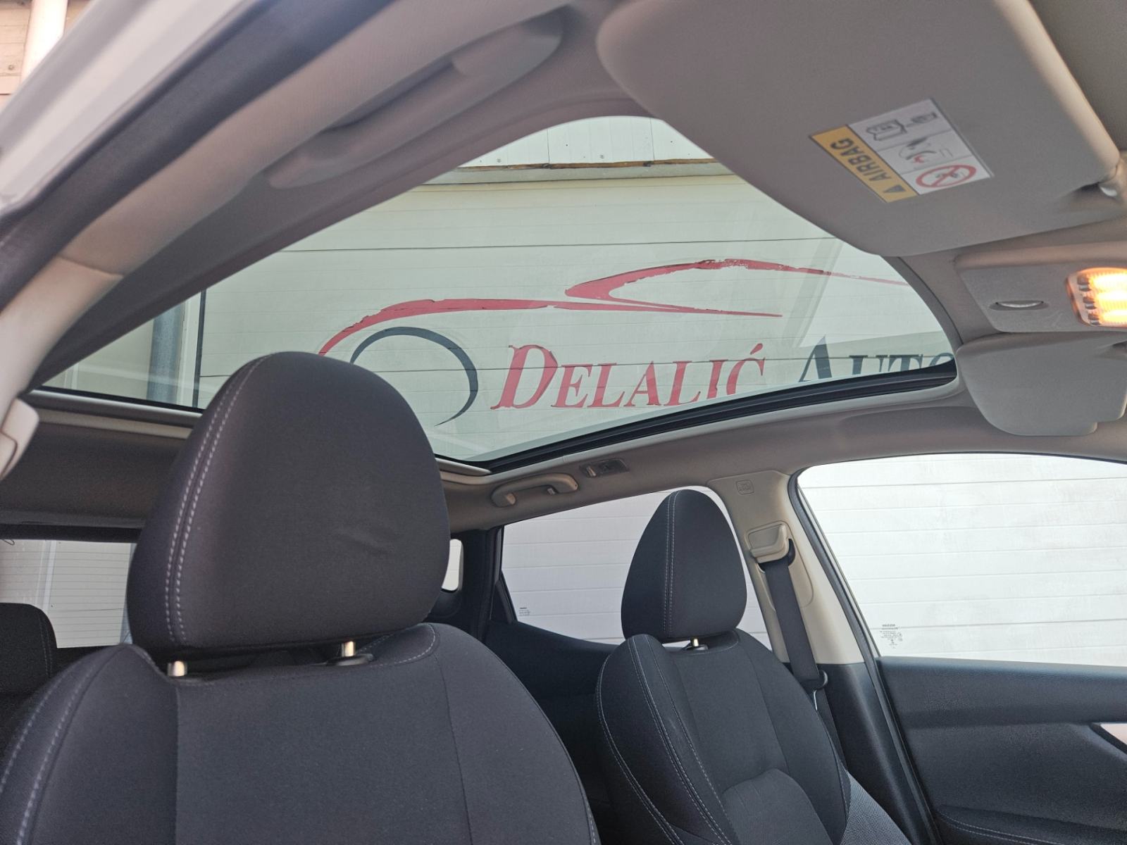 Nissan Qashqai 1,6 dCi Acenta X-Tronic,109400 km,ODLIČNO STANJE!, fotografija 19