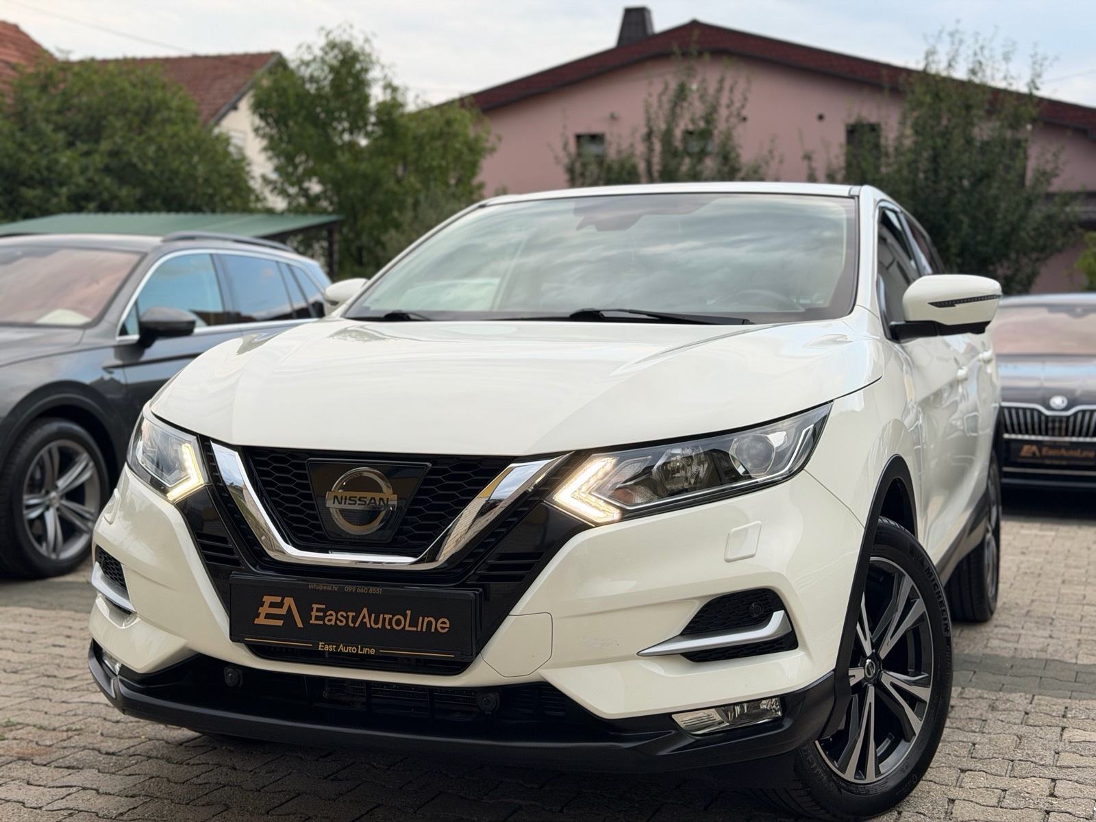 Nissan Qashqai 1,6 dCi Automatik, N-Connecta, Servisna, Kamere 360°, fotografija 5