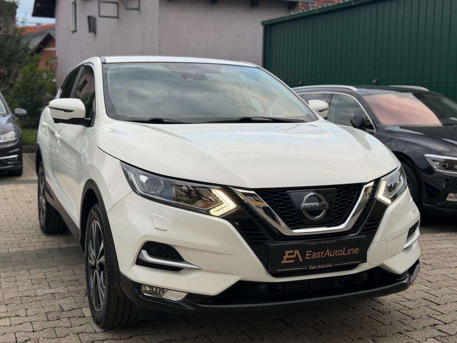Nissan Qashqai 1,6 dCi Automatik, N-Connecta, Servisna, Kamere 360°, fotografija 4