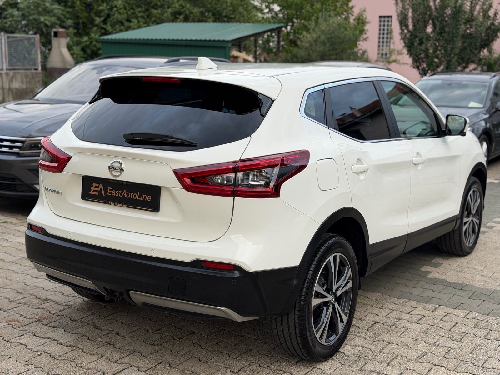 Nissan Qashqai 1,6 dCi Automatik, N-Connecta, Servisna, Kamere 360°, fotografija 11