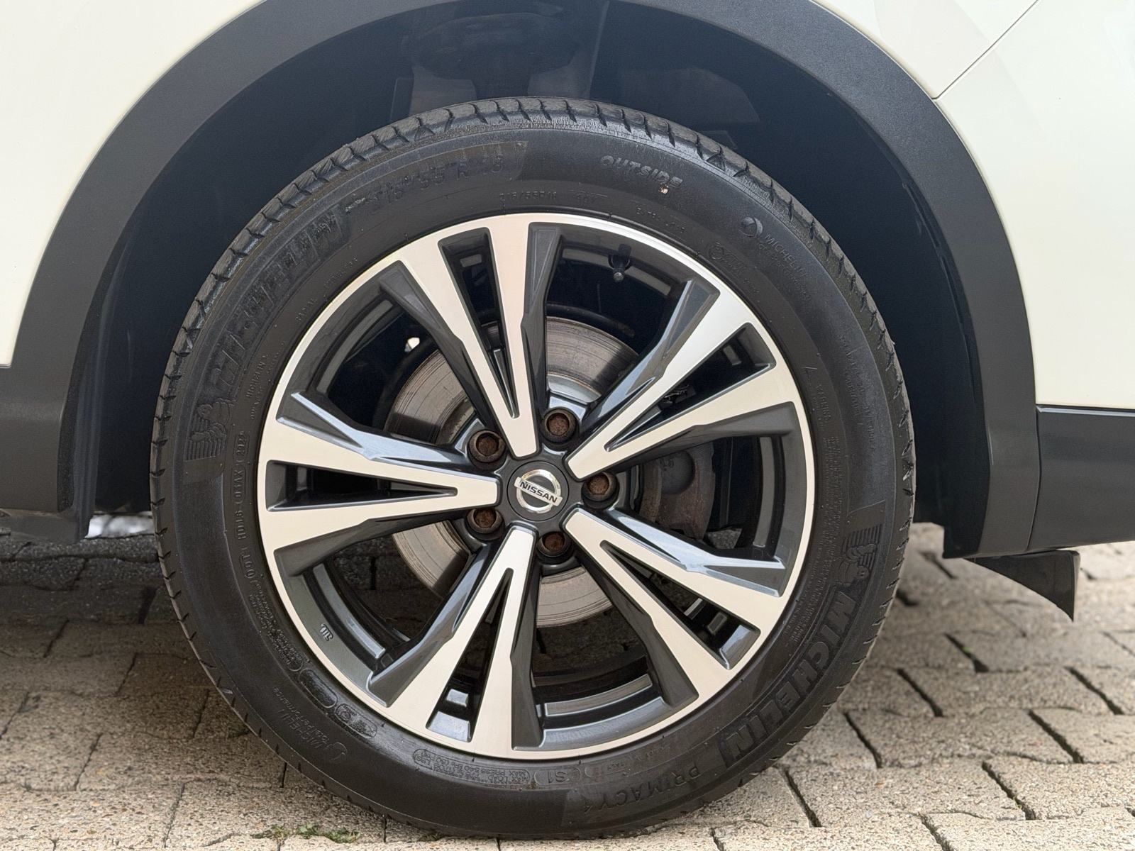 Nissan Qashqai 1,6 dCi Automatik, N-Connecta, Servisna, Kamere 360°, fotografija 18