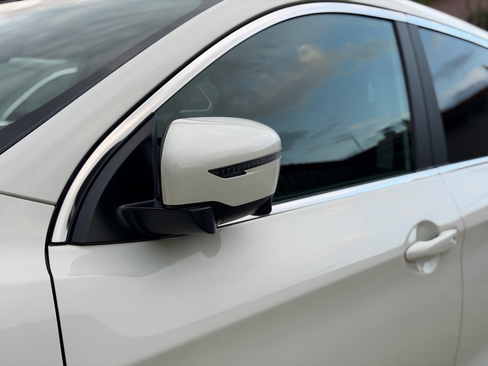 Nissan Qashqai 1,6 dCi Automatik, N-Connecta, Servisna, Kamere 360°, fotografija 19