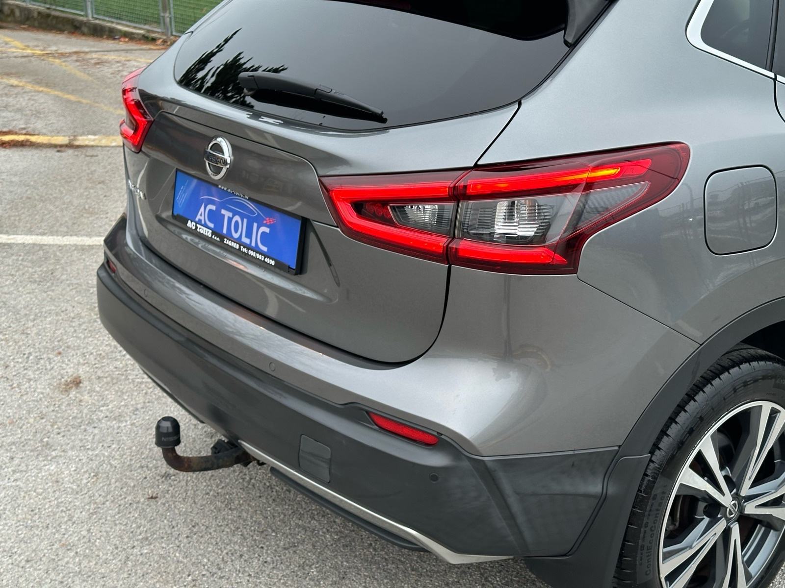 Nissan Qashqai 1.6 dCi automatik *PANORAMA* *360 KAMERA* *LED*, fotografija 9