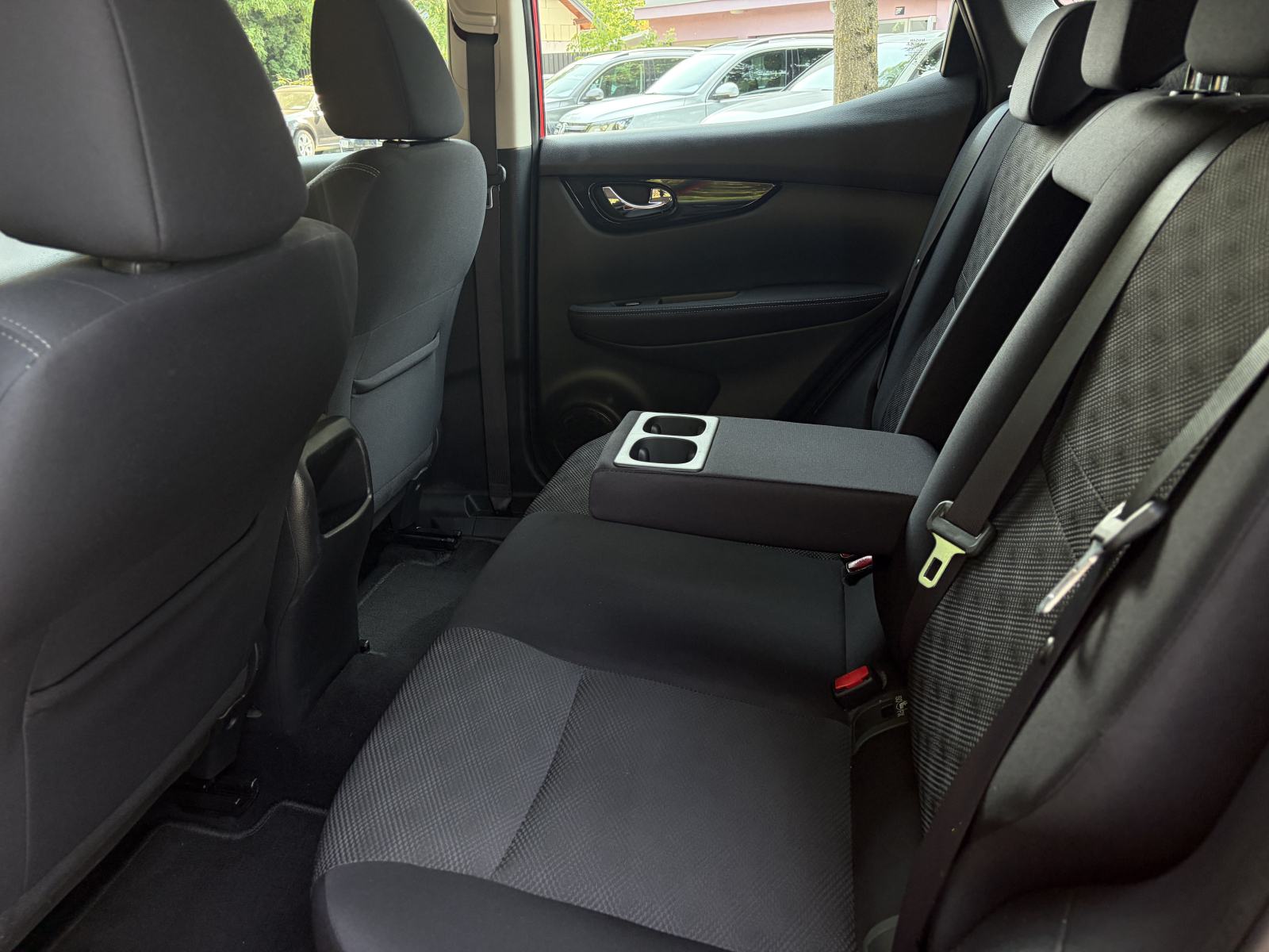 Nissan Qashqai 1,6 dCi *Automatik* *Servisna knjiga* *Jamstvo*, fotografija 17