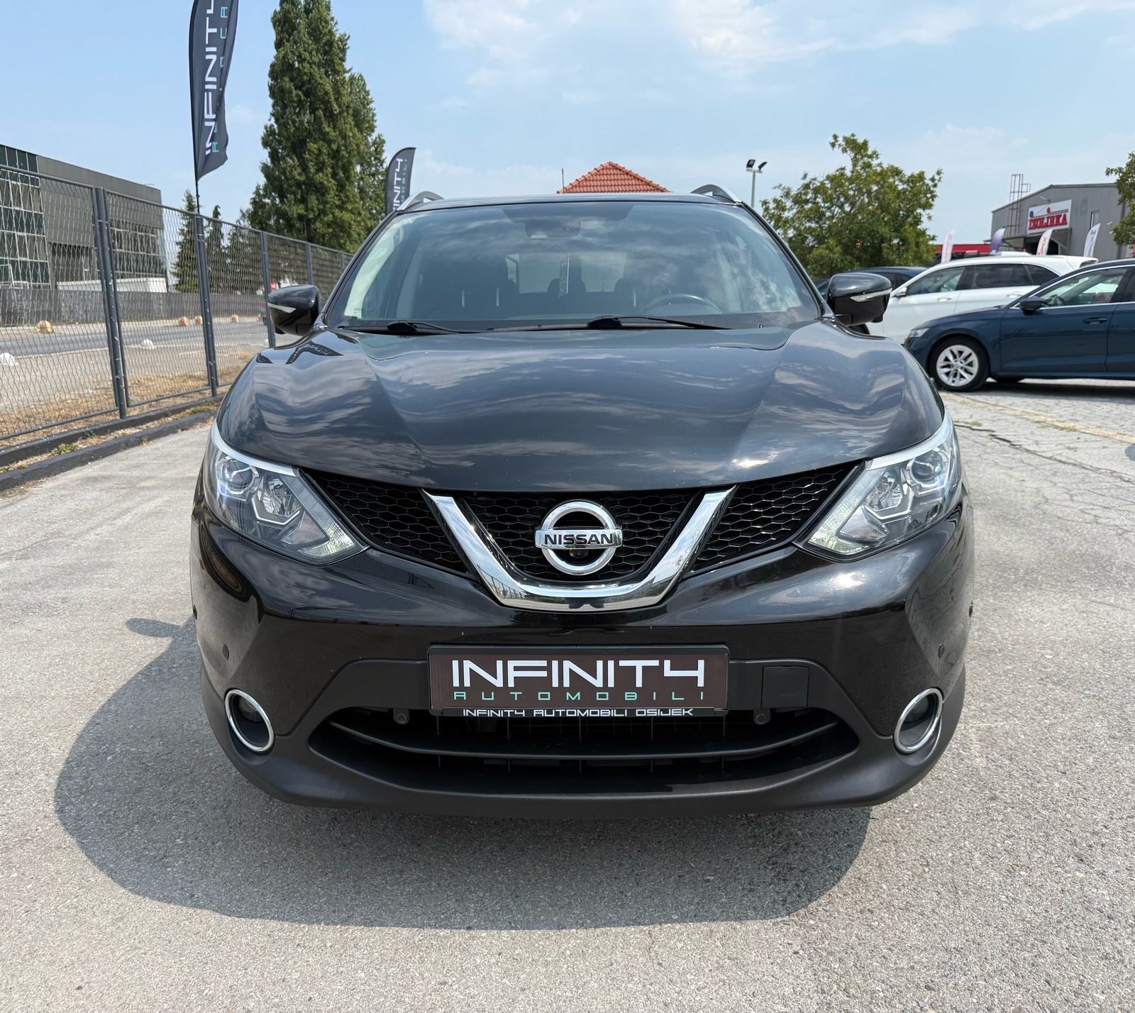 Nissan Qashqai 1,6 dCi NAVI, PANORAMA, KAM 360°, PDC, XENON, REG:04/27, fotografija 3