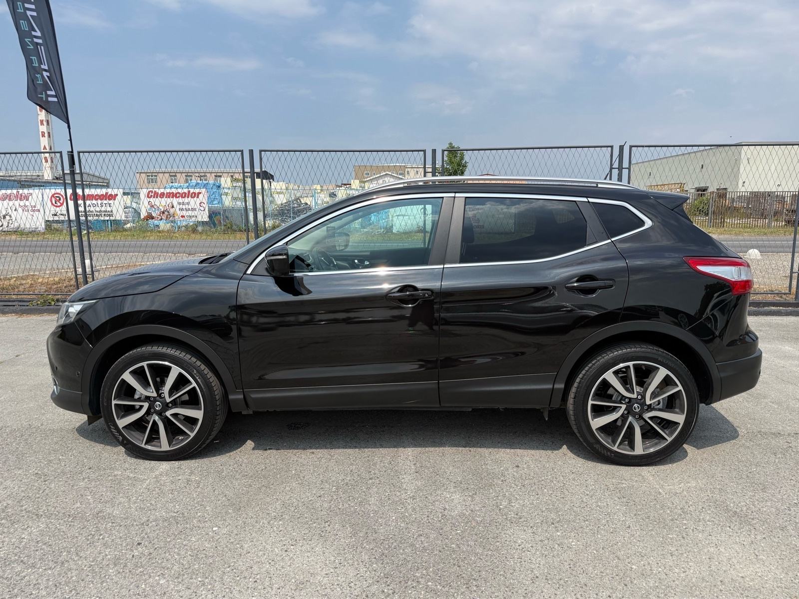 Nissan Qashqai 1,6 dCi NAVI, PANORAMA, KAM 360°, PDC, XENON, REG:04/27, fotografija 4