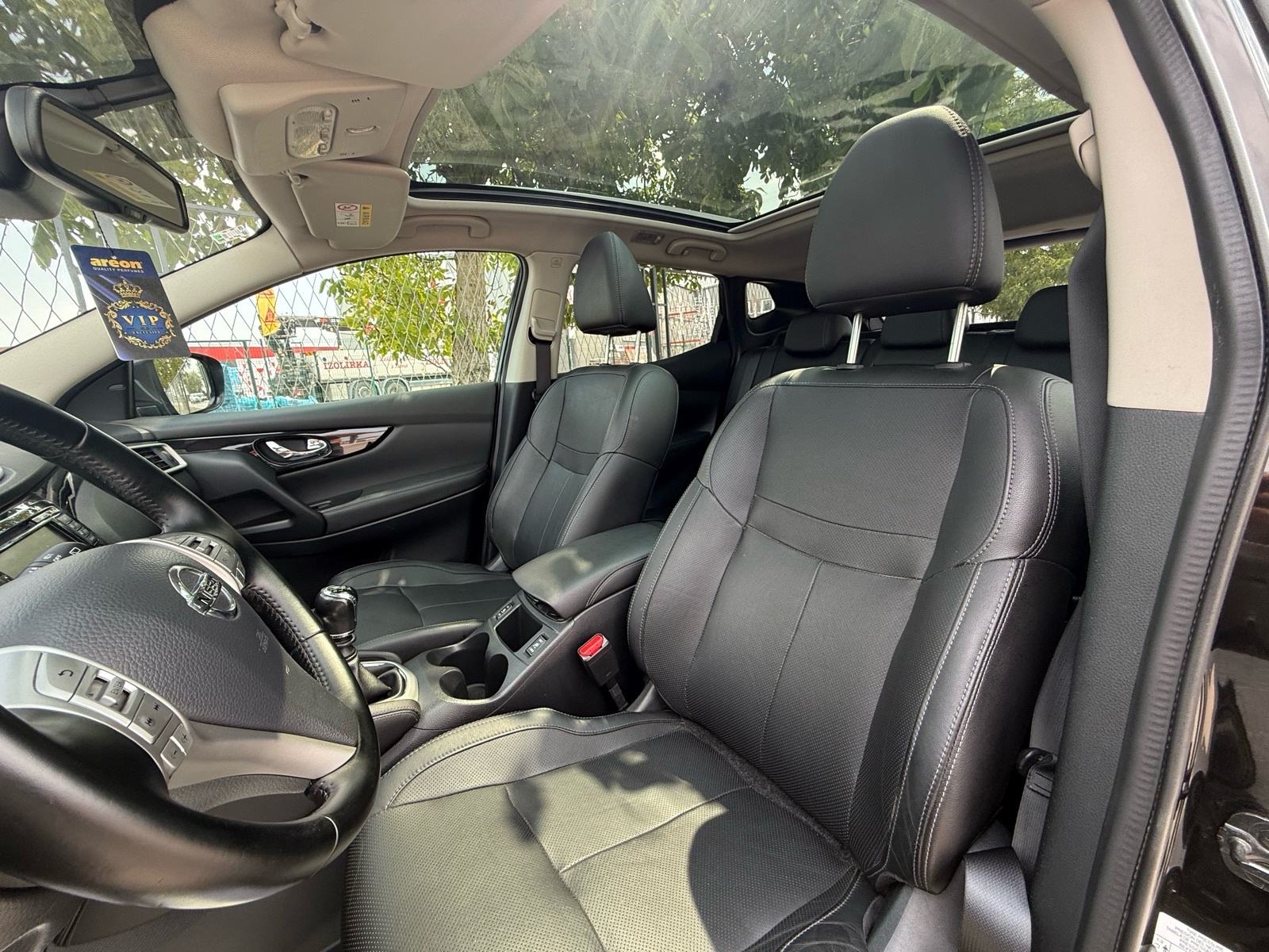 Nissan Qashqai 1,6 dCi NAVI, PANORAMA, KAM 360°, PDC, XENON, REG:04/27, fotografija 12
