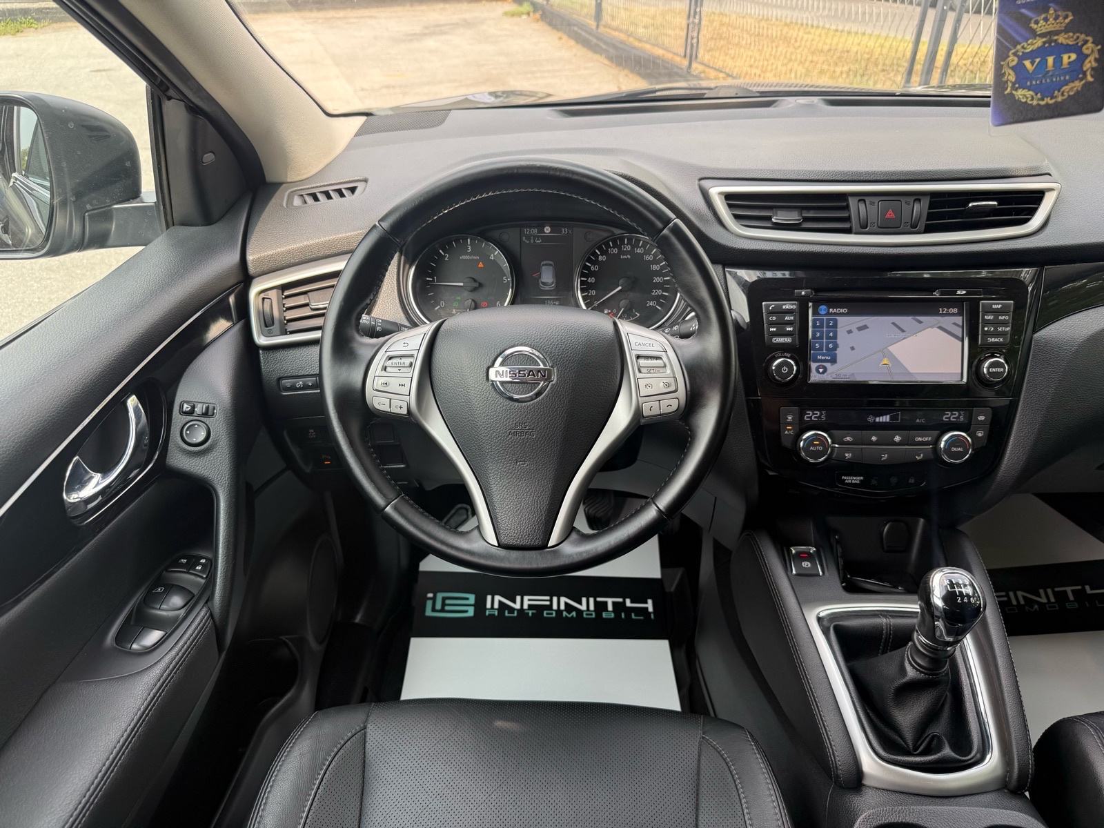 Nissan Qashqai 1,6 dCi NAVI, PANORAMA, KAM 360°, PDC, XENON, REG:04/27, fotografija 14