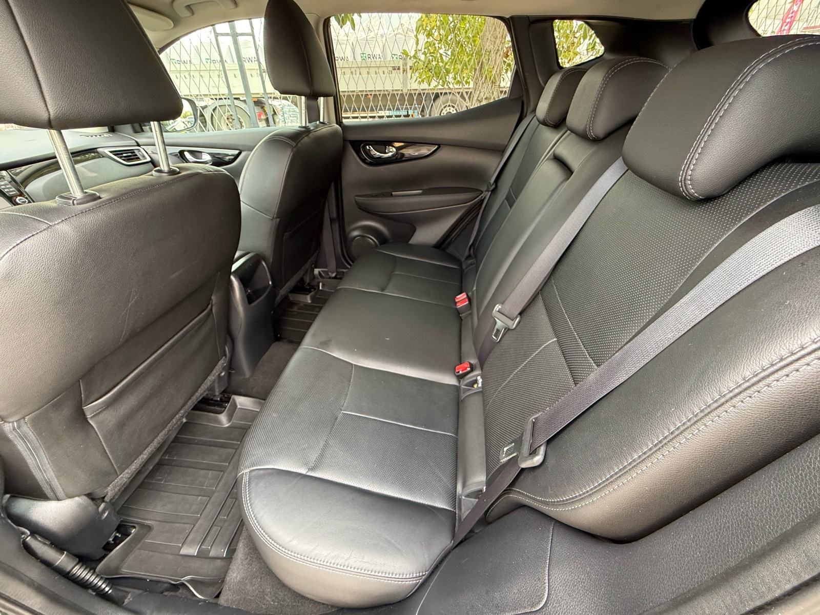 Nissan Qashqai 1,6 dCi NAVI, PANORAMA, KAM 360°, PDC, XENON, REG:04/27, fotografija 18