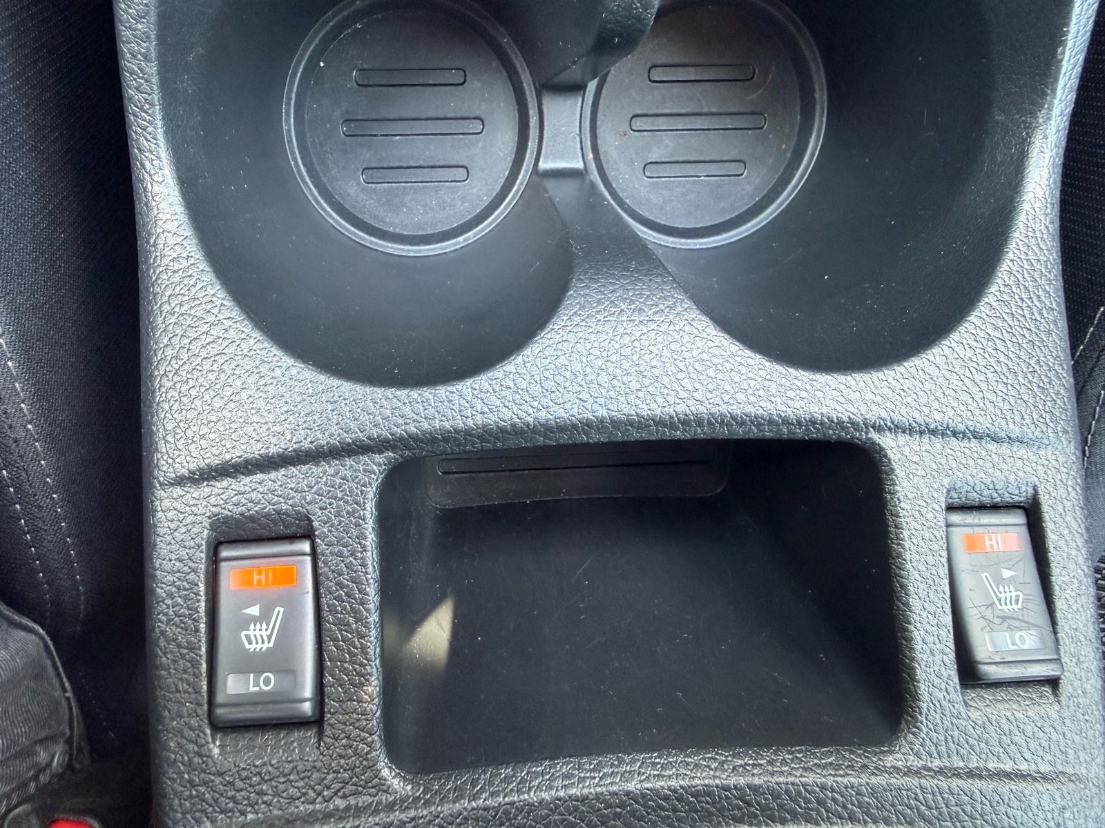 Nissan Qashqai 1,6 dCi ** NAVIGACIJA* KAMERA* PDC** TEMPOMAT**, fotografija 16