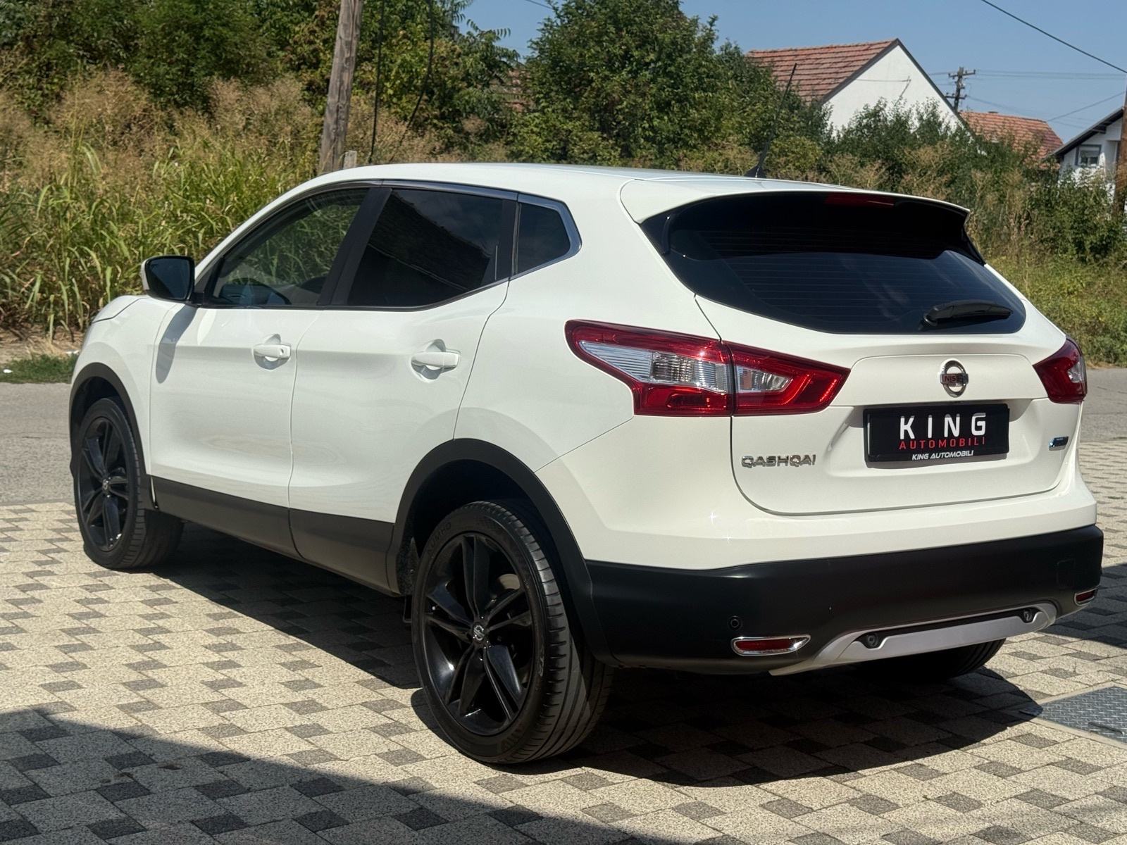 Nissan Qashqai 1,6 dCi ** NAVIGACIJA* KAMERA* PDC** TEMPOMAT**, fotografija 7