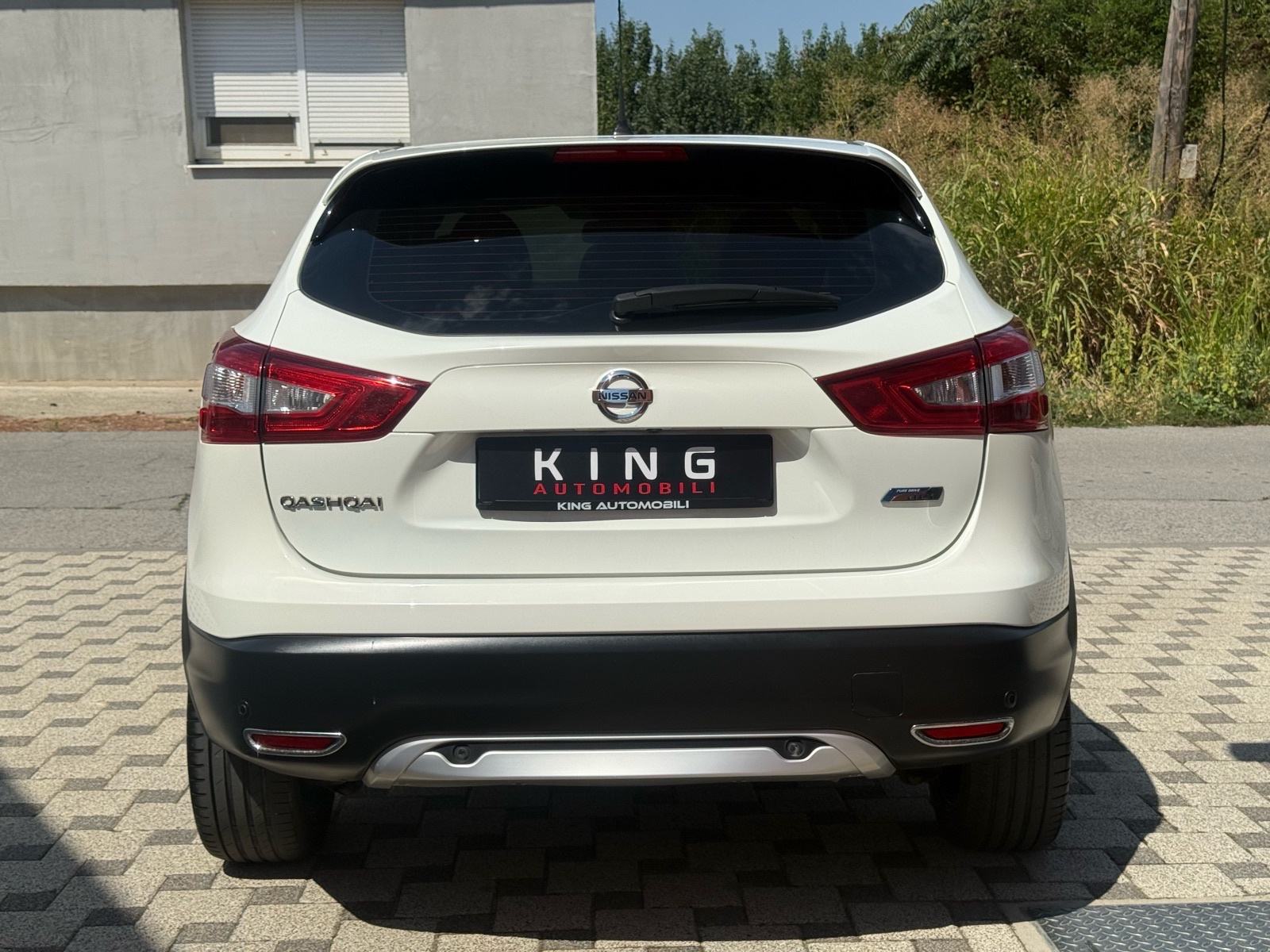Nissan Qashqai 1,6 dCi ** NAVIGACIJA* KAMERA* PDC** TEMPOMAT**, fotografija 6