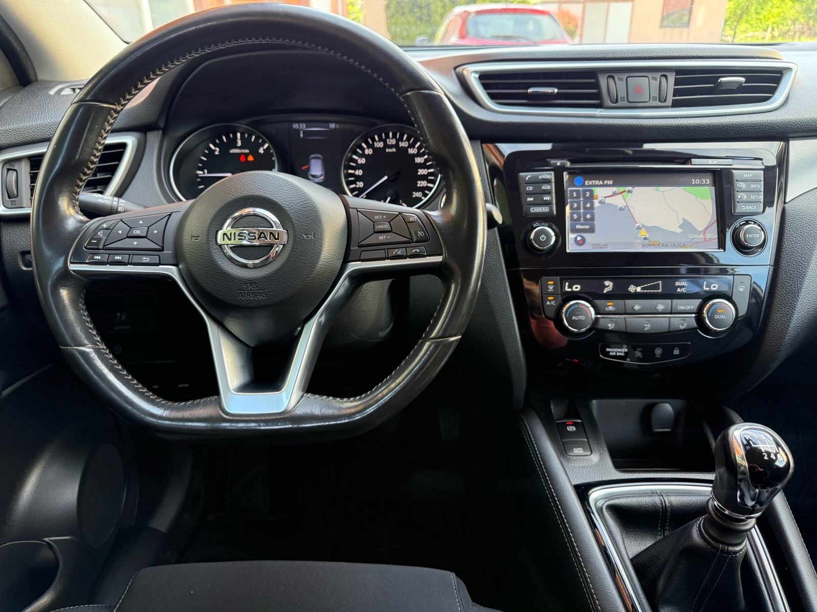 Nissan Qashqai 1.6 Dci*REDIZAJN*N-CONNECTA*NAVI*KAMERA 360%*PANORAMA*, fotografija 19