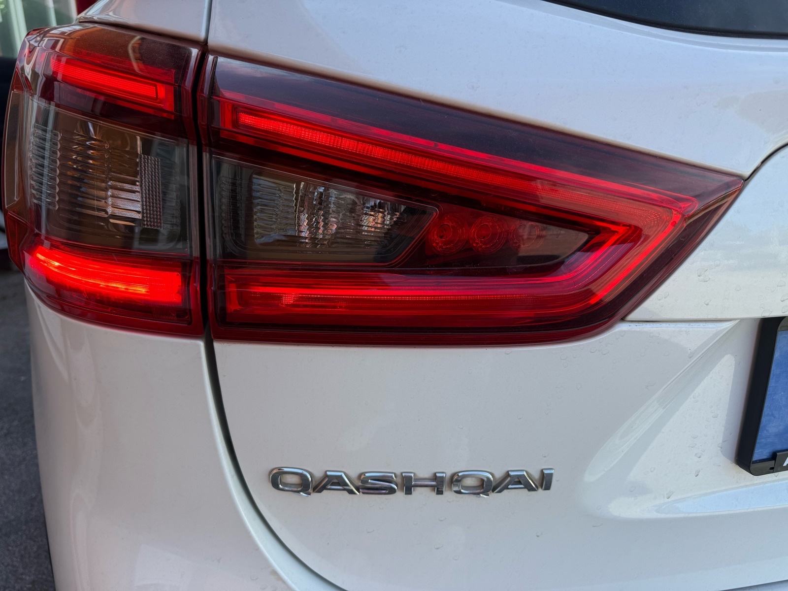 Nissan Qashqai 1.6 Dci*REDIZAJN*N-CONNECTA*NAVI*KAMERA 360%*PANORAMA*, fotografija 11