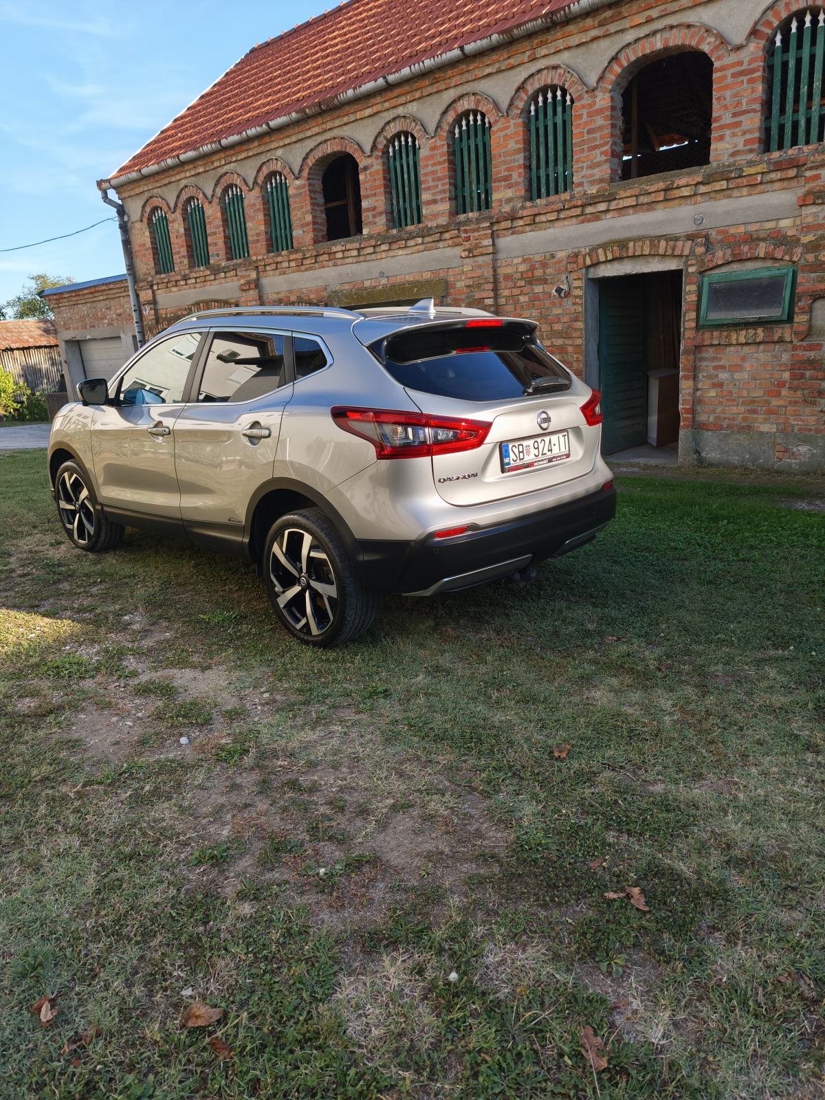 Nissan Qashqai 1,6 dCi, fotografija 1