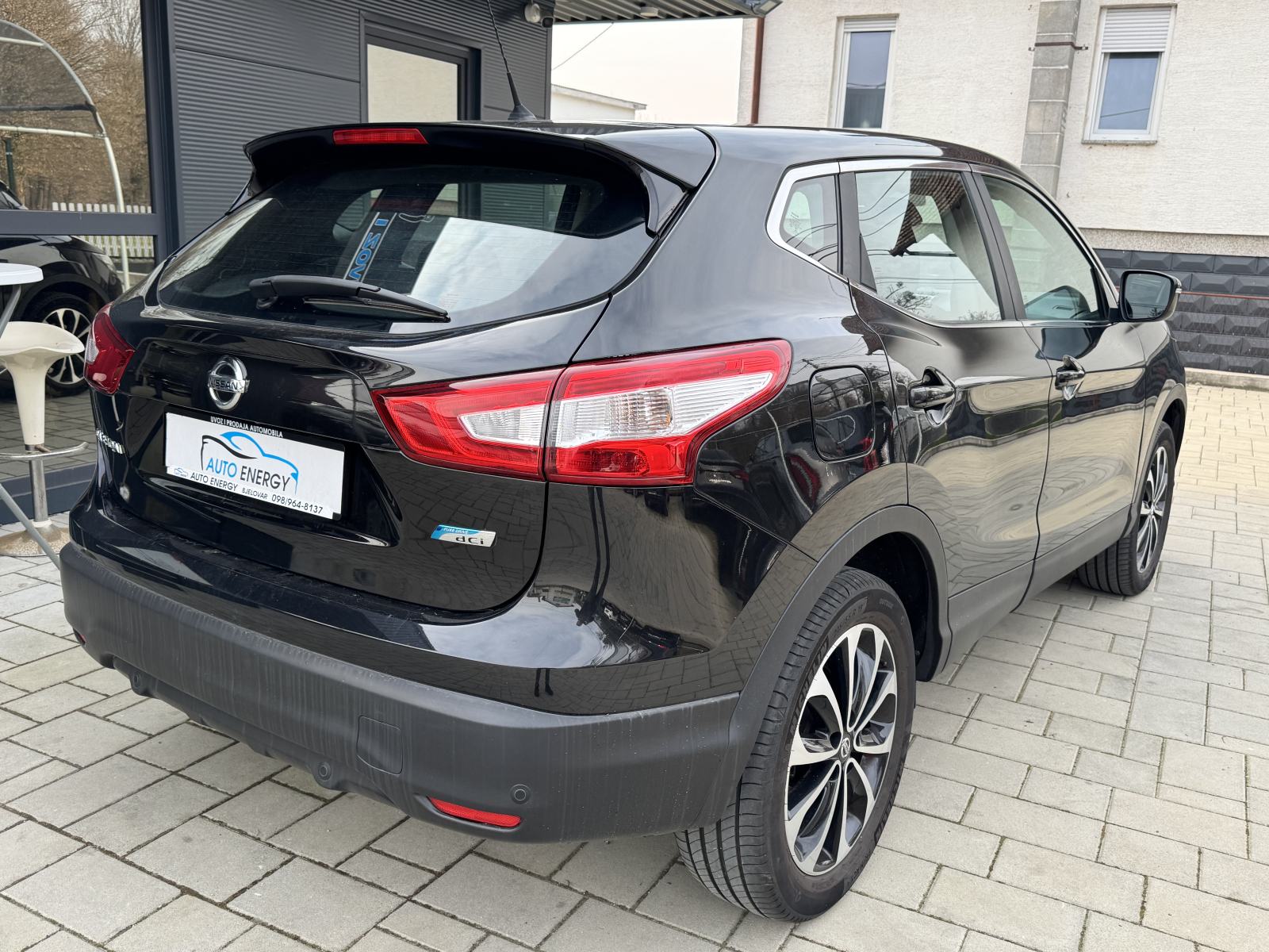Nissan Qashqai 1,6 dCi ⭐ Kamera, Grij.Sjed., Navi ⭐ 119.000 km, fotografija 7