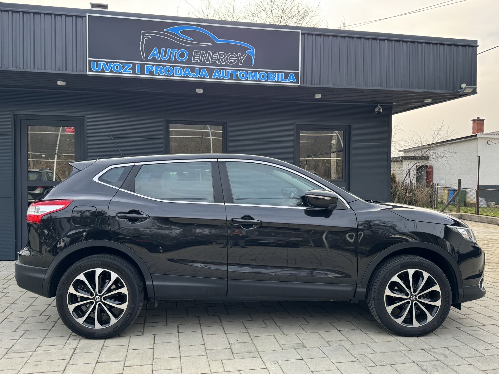 Nissan Qashqai 1,6 dCi ⭐ Kamera, Grij.Sjed., Navi ⭐ 119.000 km, fotografija 6