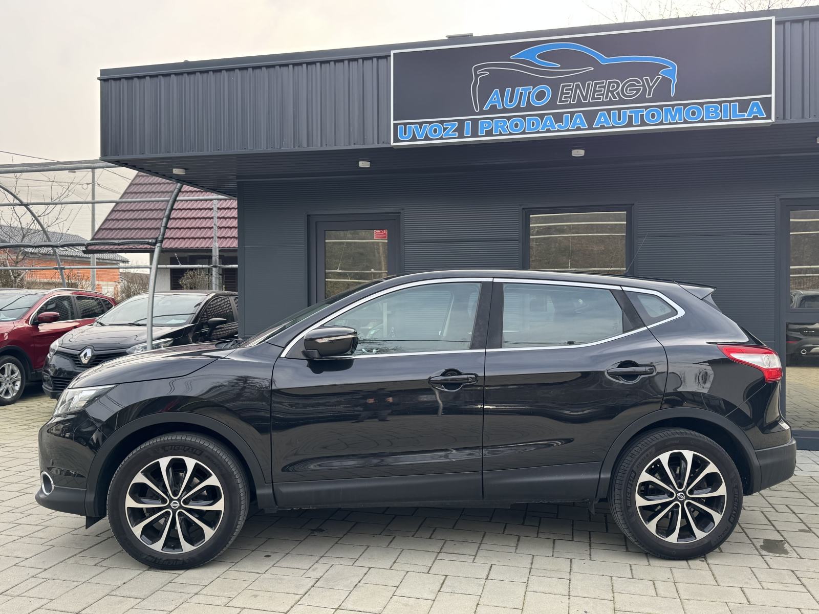 Nissan Qashqai 1,6 dCi ⭐ Kamera, Grij.Sjed., Navi ⭐ 119.000 km, fotografija 2