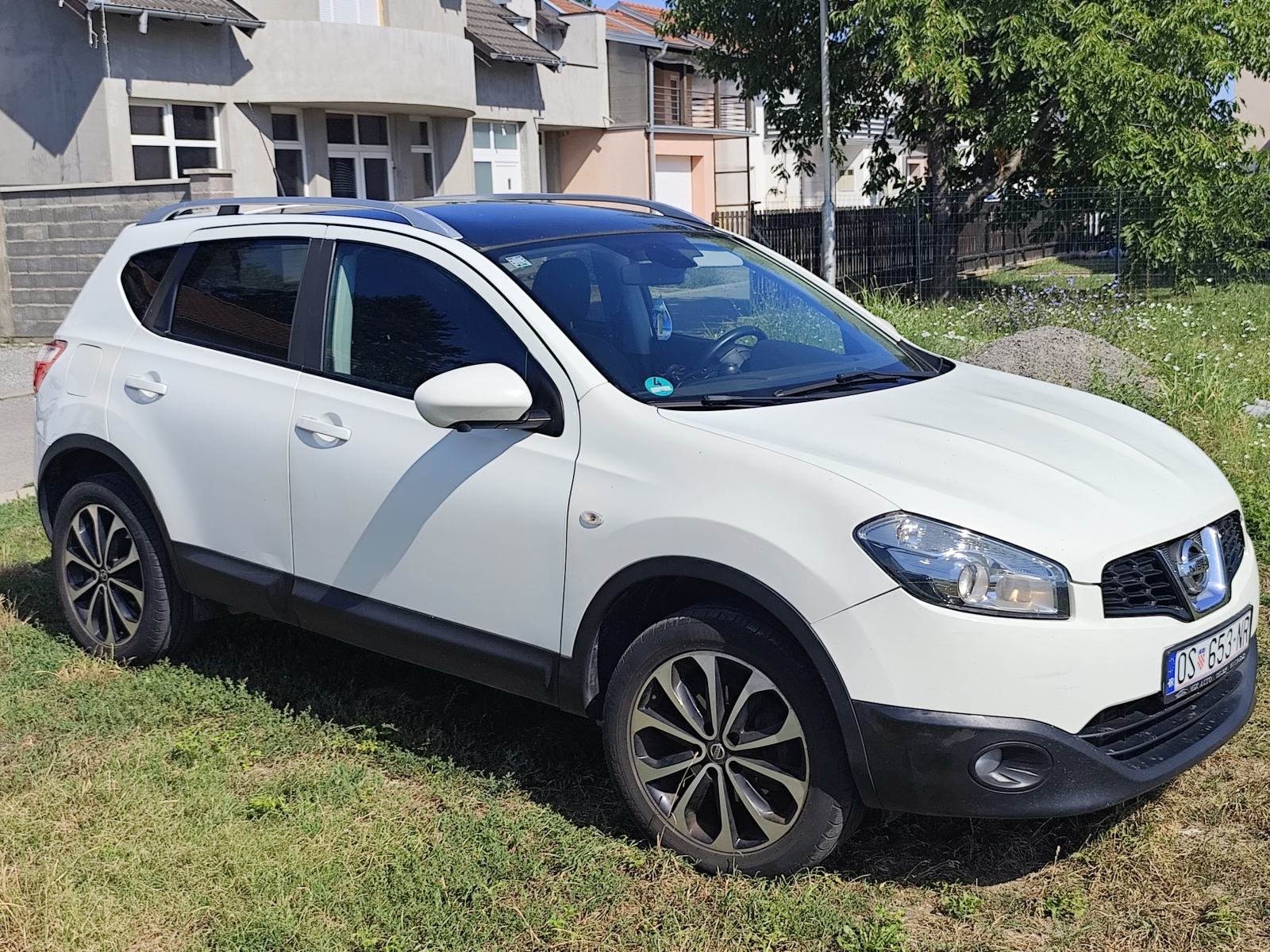 Nissan Qashqai 1,6 dCi,Panorama ,360,Tekna ,Registriran godinu dana.., fotografija 4