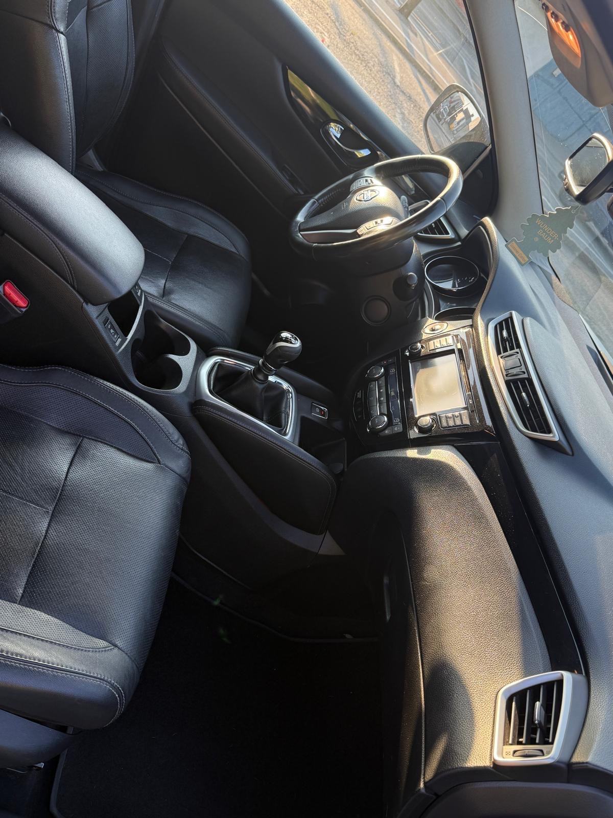 Nissan Qashqai 1,6 dCi oprema Tekna, fotografija 15