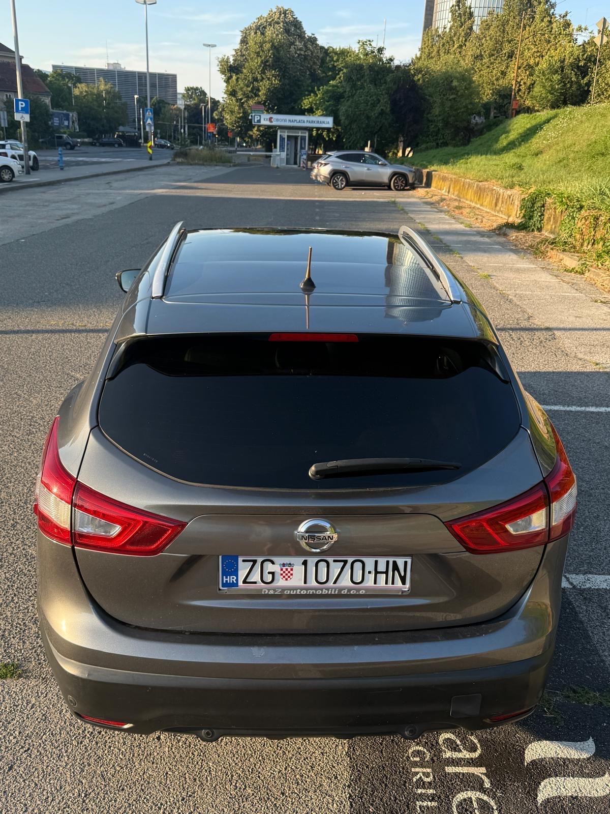 Nissan Qashqai 1,6 dCi oprema Tekna, fotografija 19