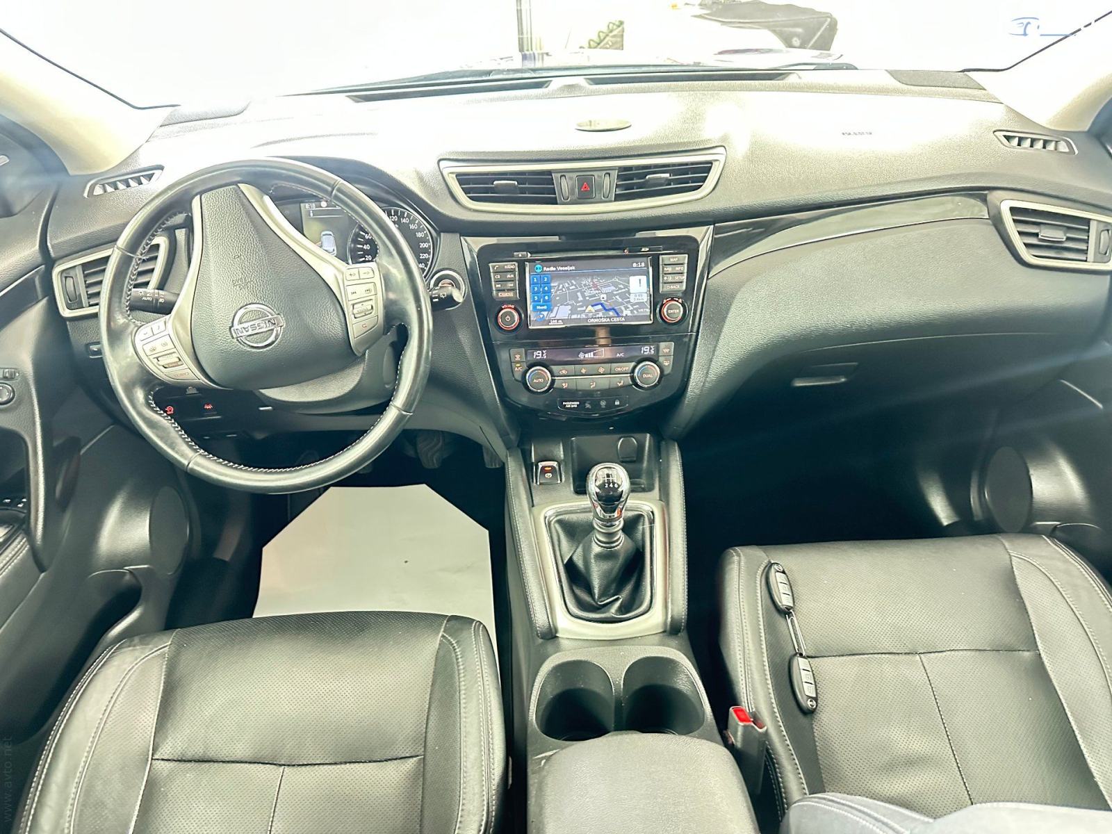 Nissan Qashqai 1,6 dCi Tekna.130.am.4x4.KOŽA.KAMERA.NAVI. SAMO 117.000, fotografija 10