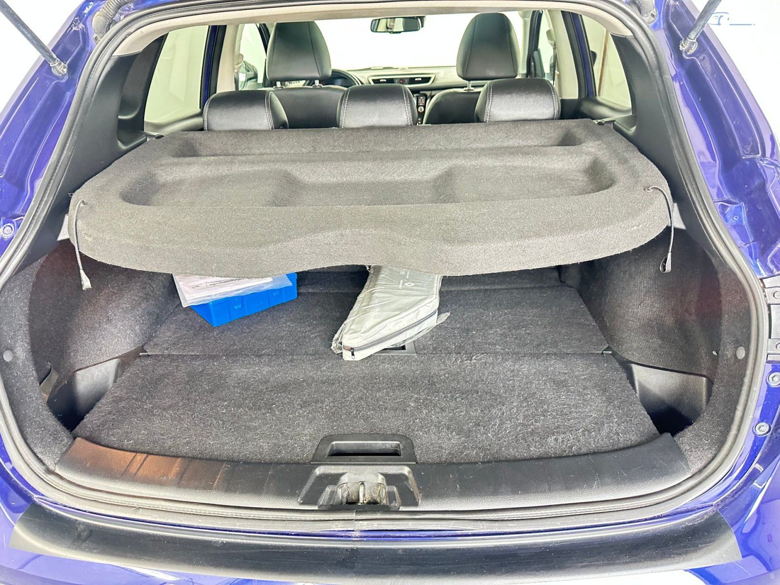 Nissan Qashqai 1,6 dCi Tekna.130.am.4x4.KOŽA.KAMERA.NAVI. SAMO 117.000, fotografija 8