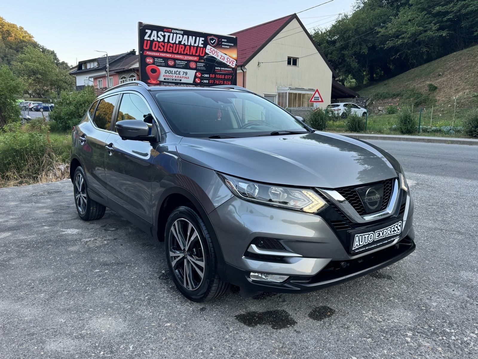 Nissan Qashqai 1,6 dCi Tekna, panorama, 360 kamera, fotografija 7